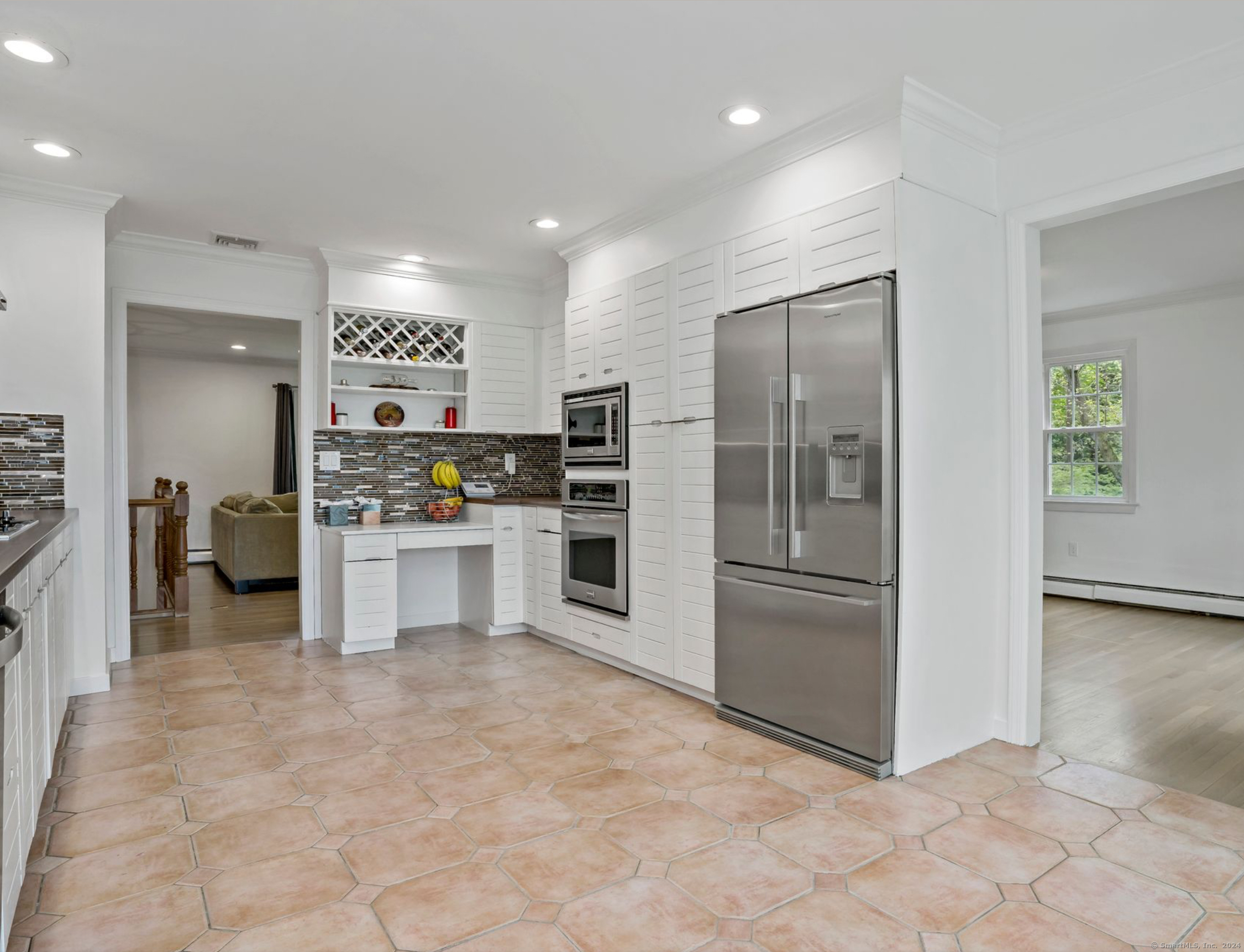 11 Skytop Drive