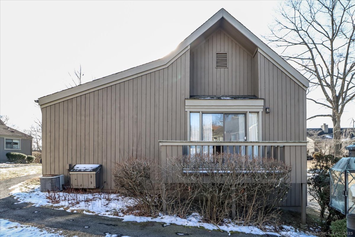 156 Apache Lane A