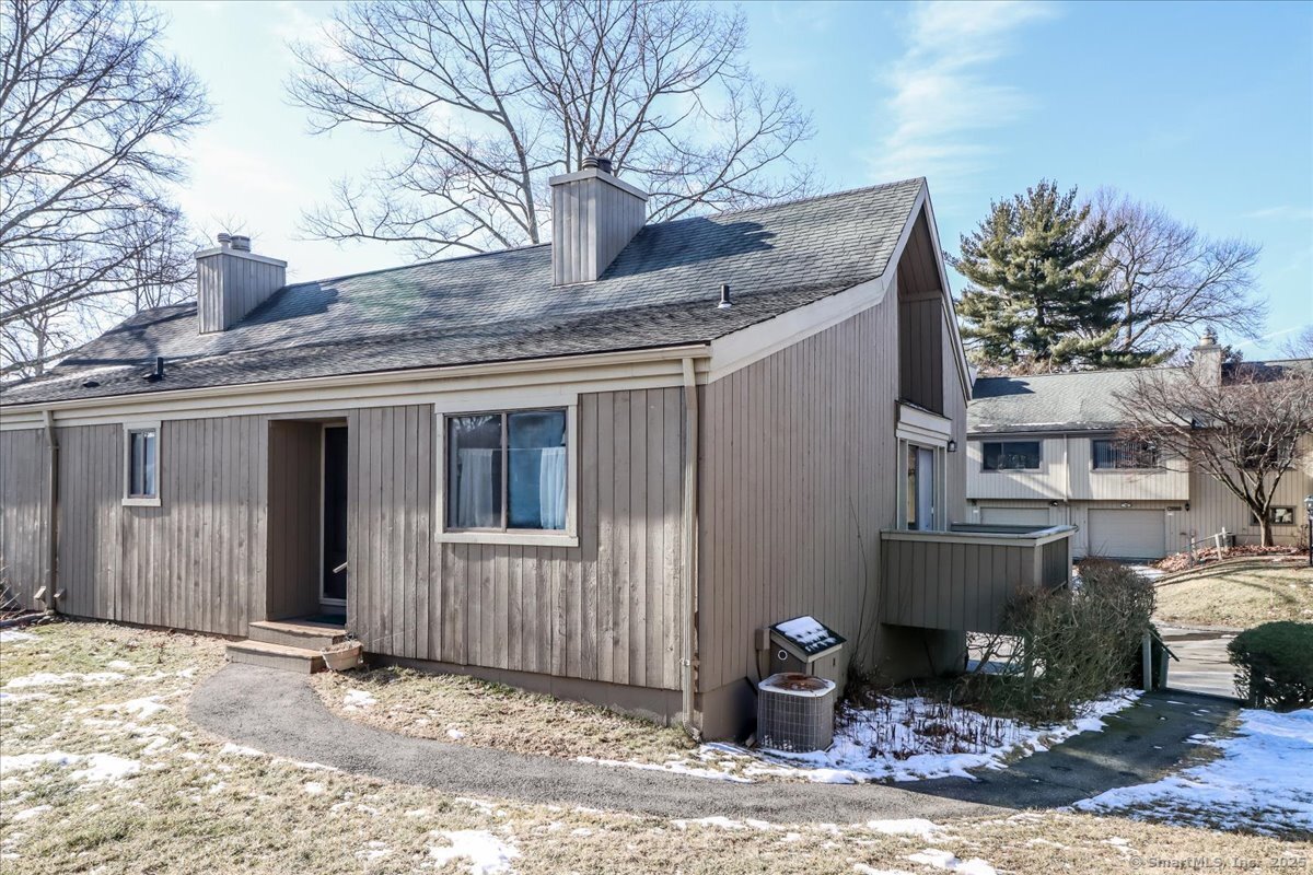 156 Apache Lane A