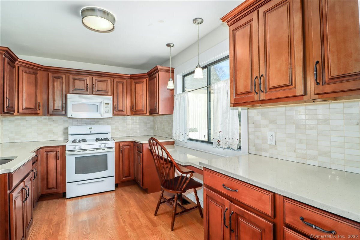156 Apache Lane A
