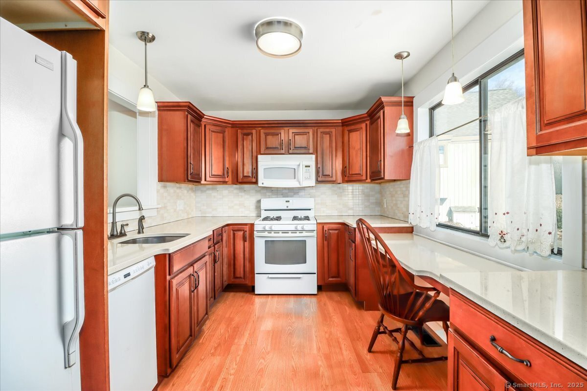 156 Apache Lane A