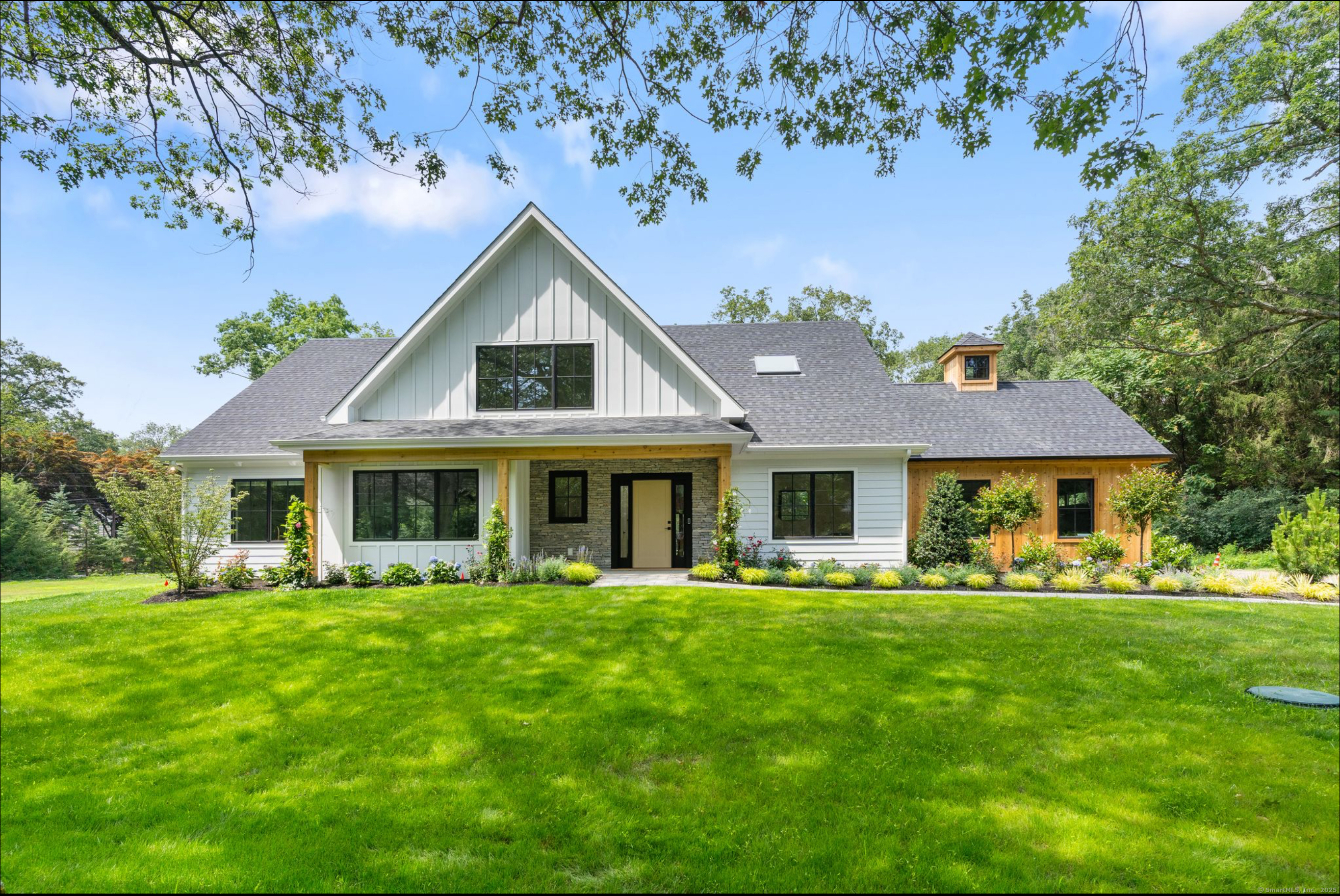 10 Singing Woods Road