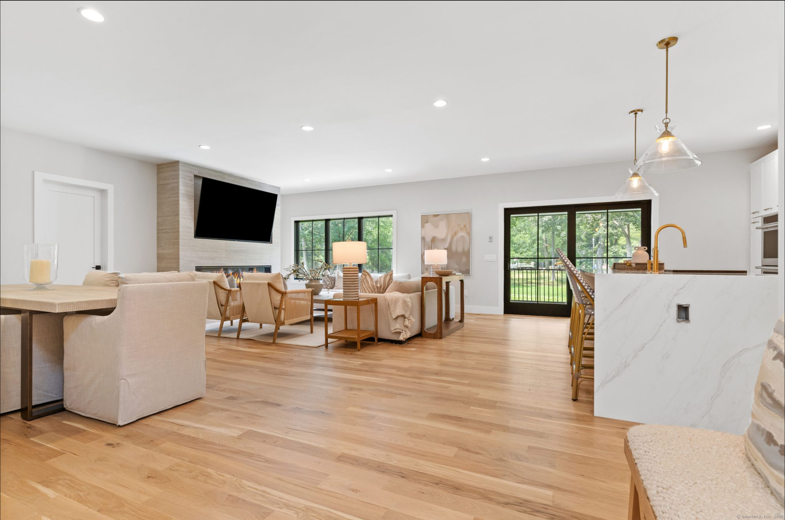 10 Singing Woods Road