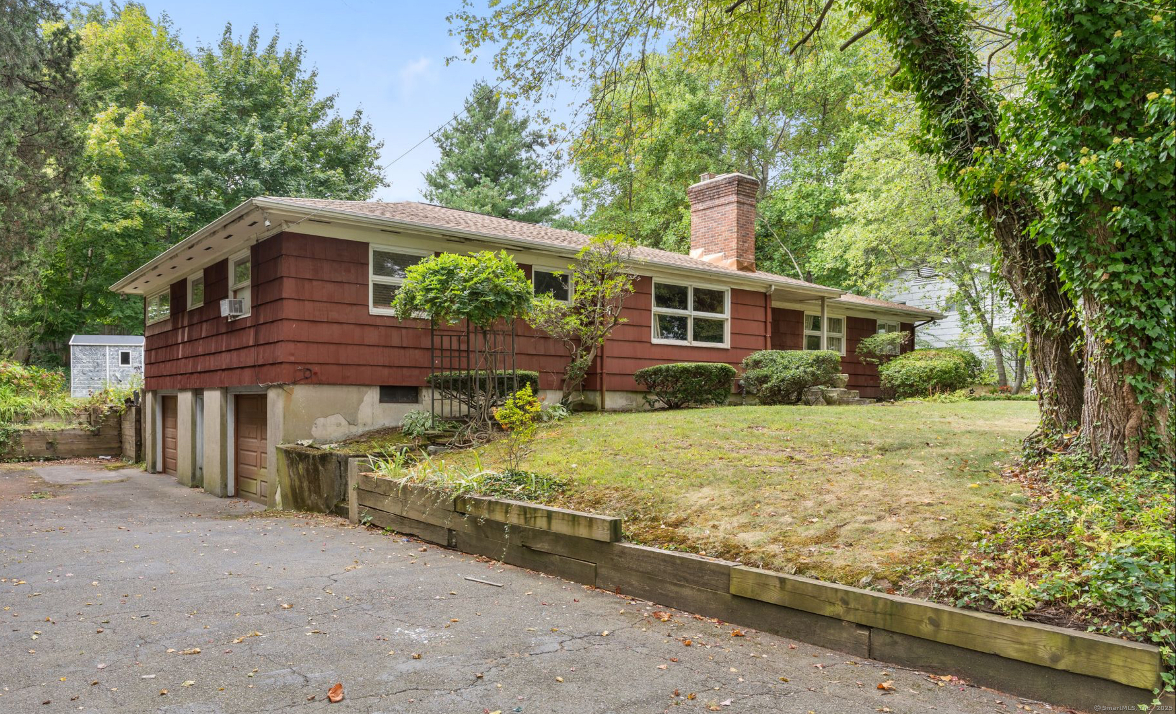 115 Balmforth Street