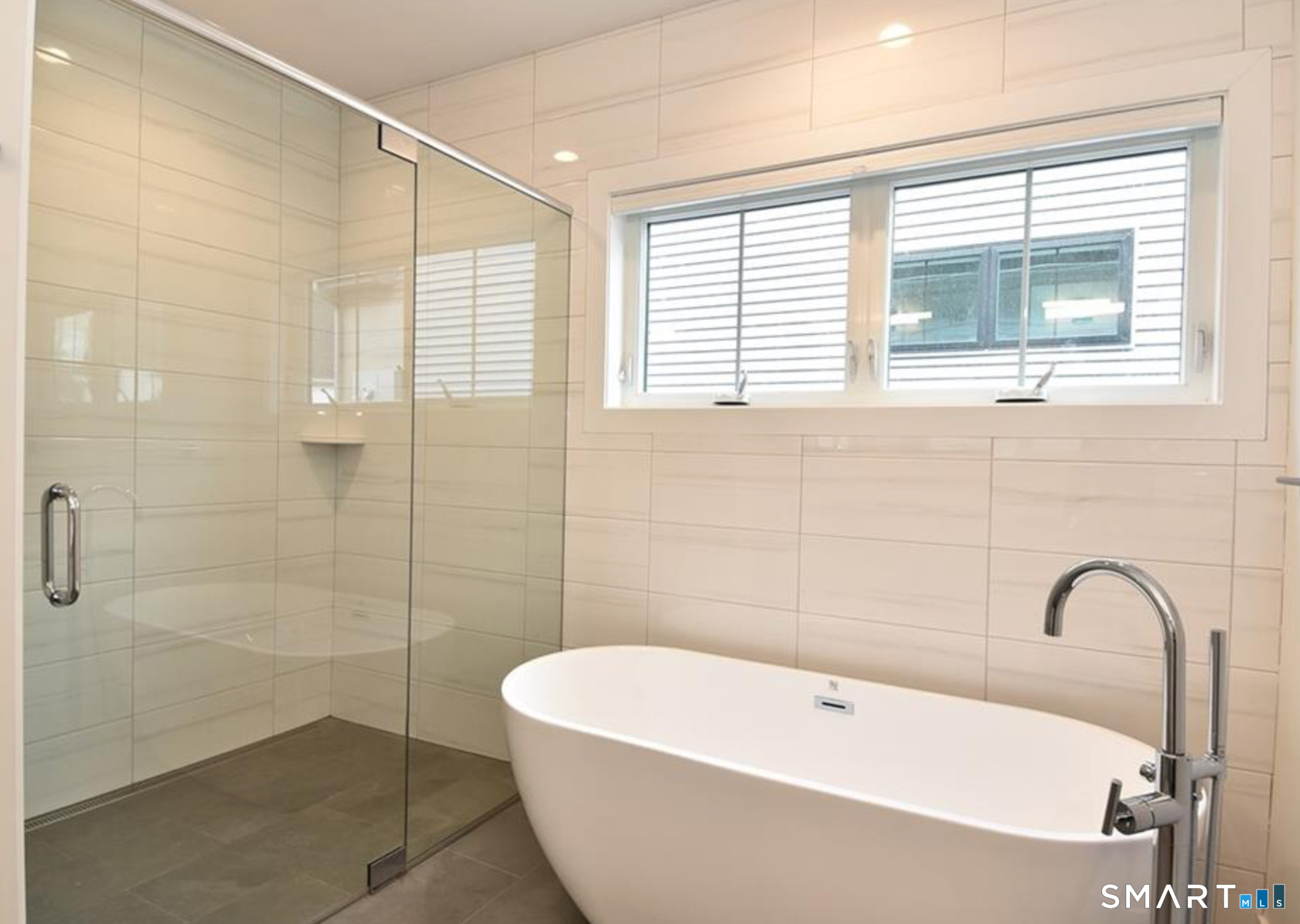 125 Richards Avenue #3