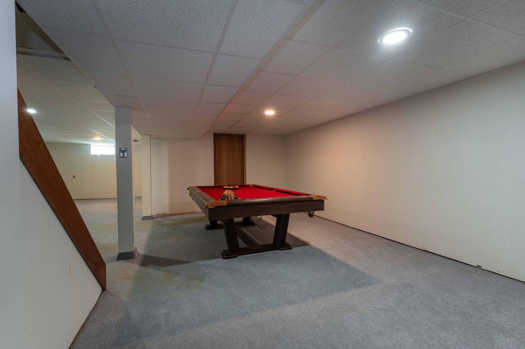 143 W Hillside Avenue