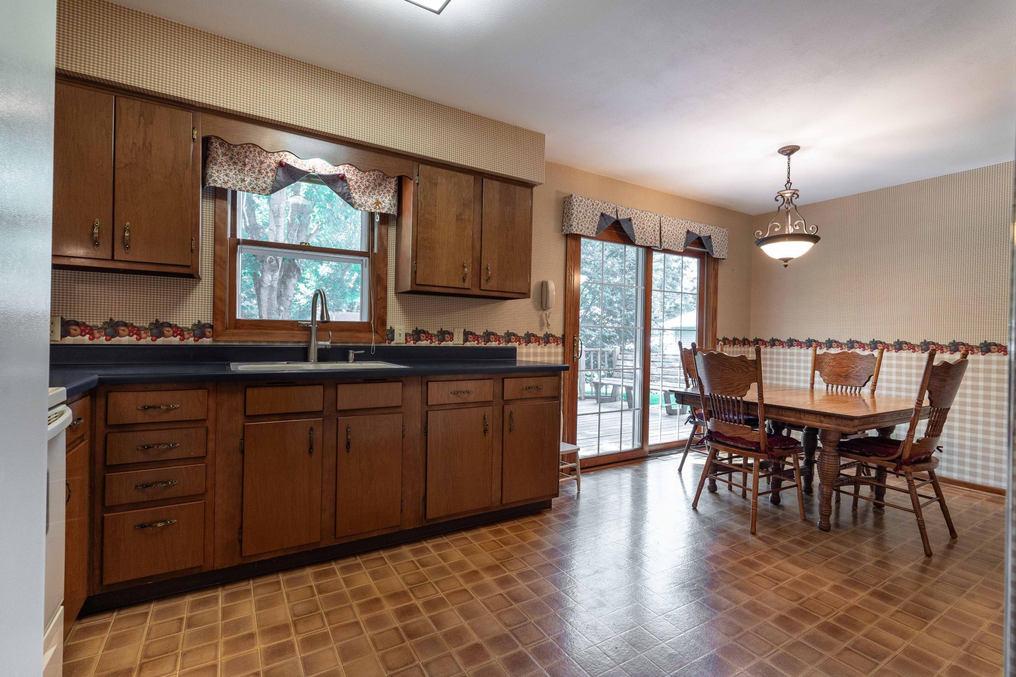 143 W Hillside Avenue