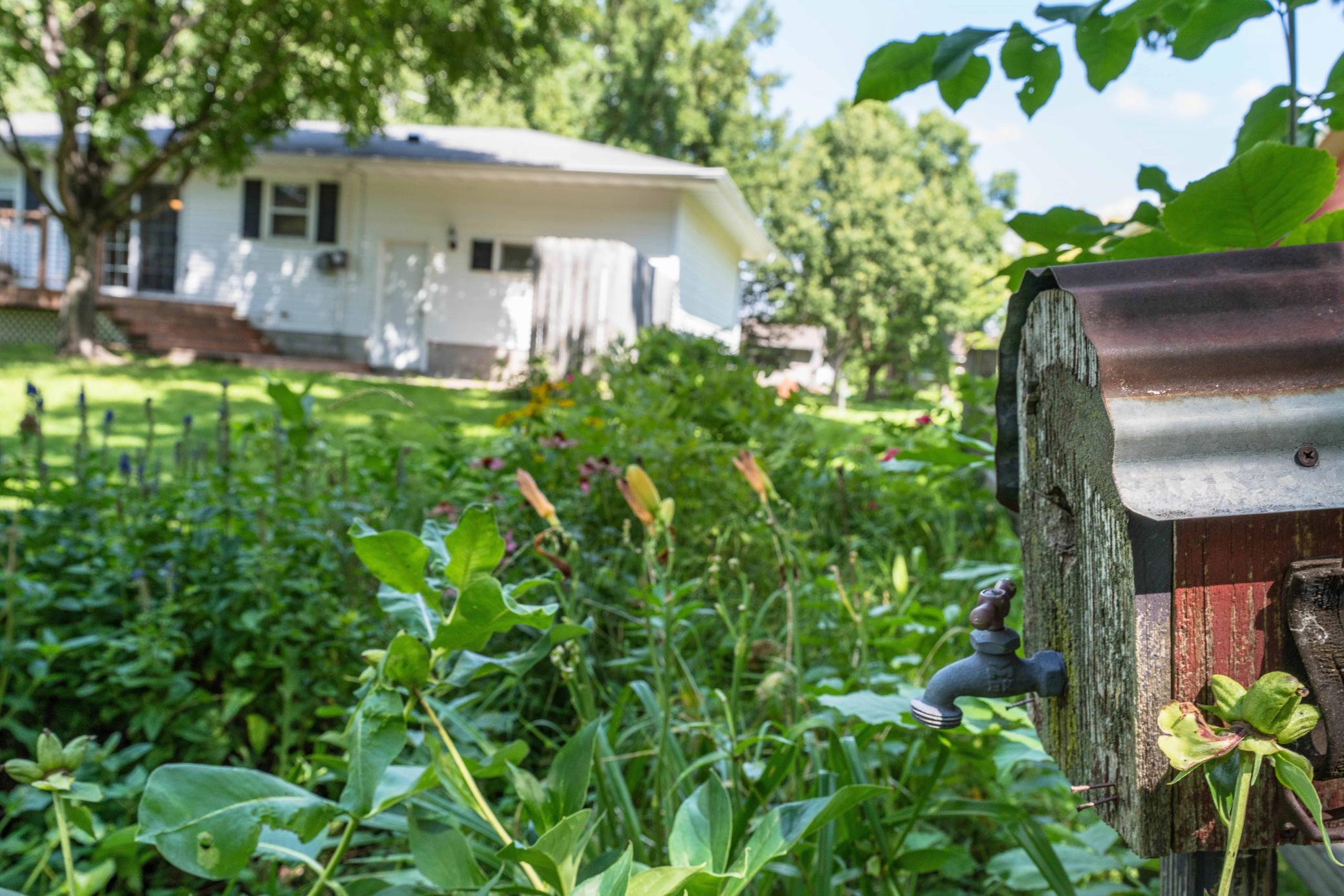 143 W Hillside Avenue