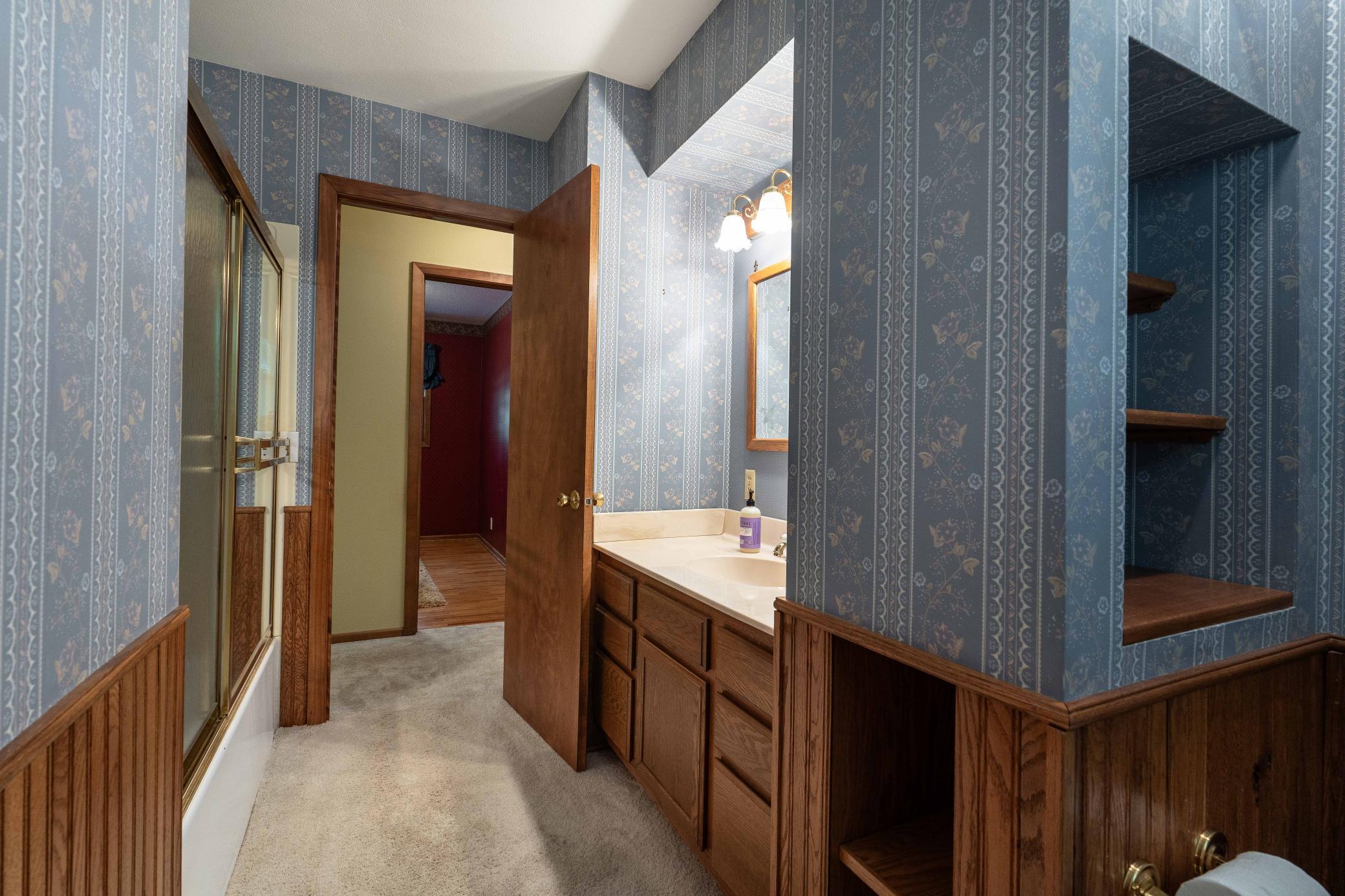 143 W Hillside Avenue