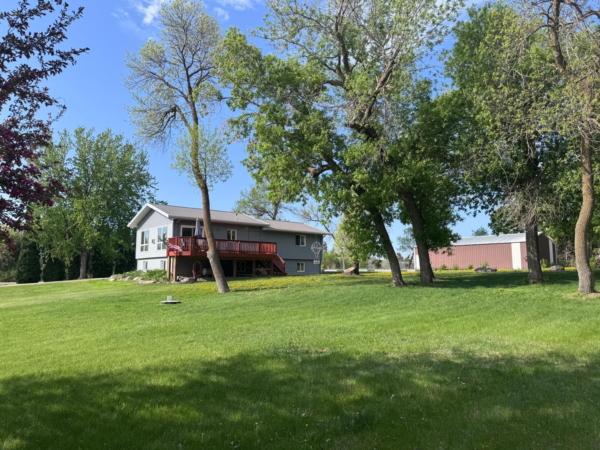 918 W Division Street