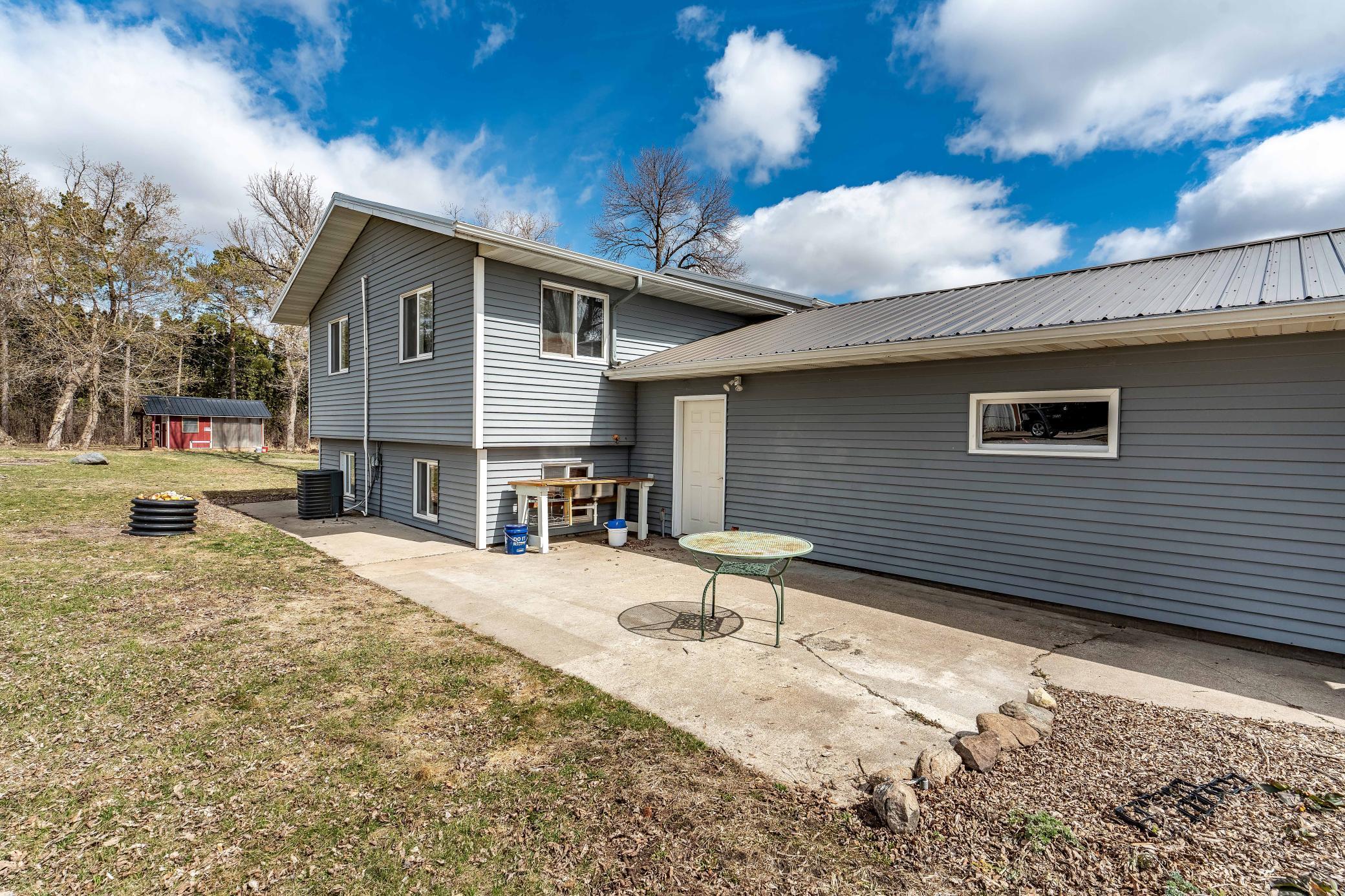 918 W Division Street