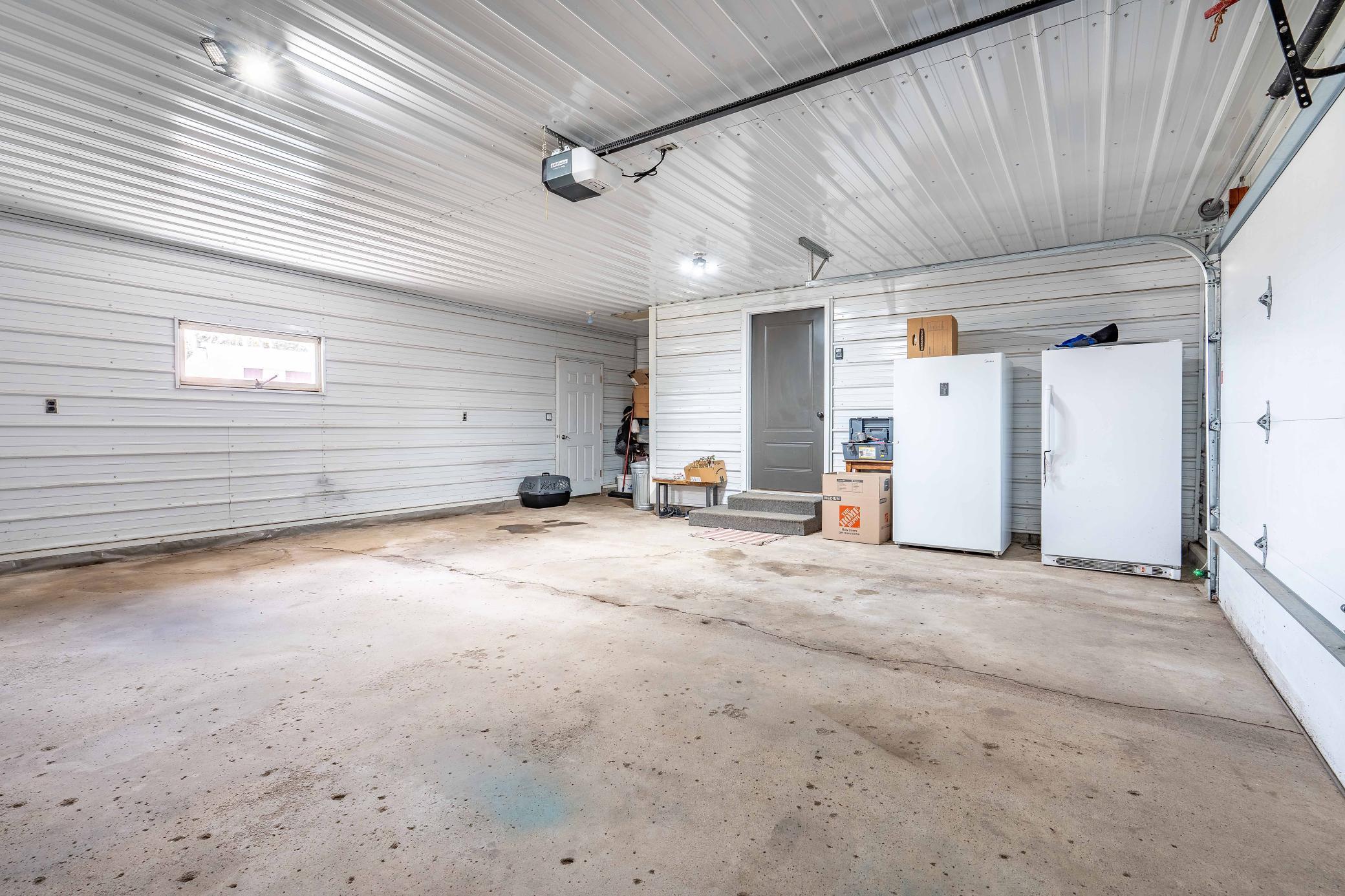 918 W Division Street