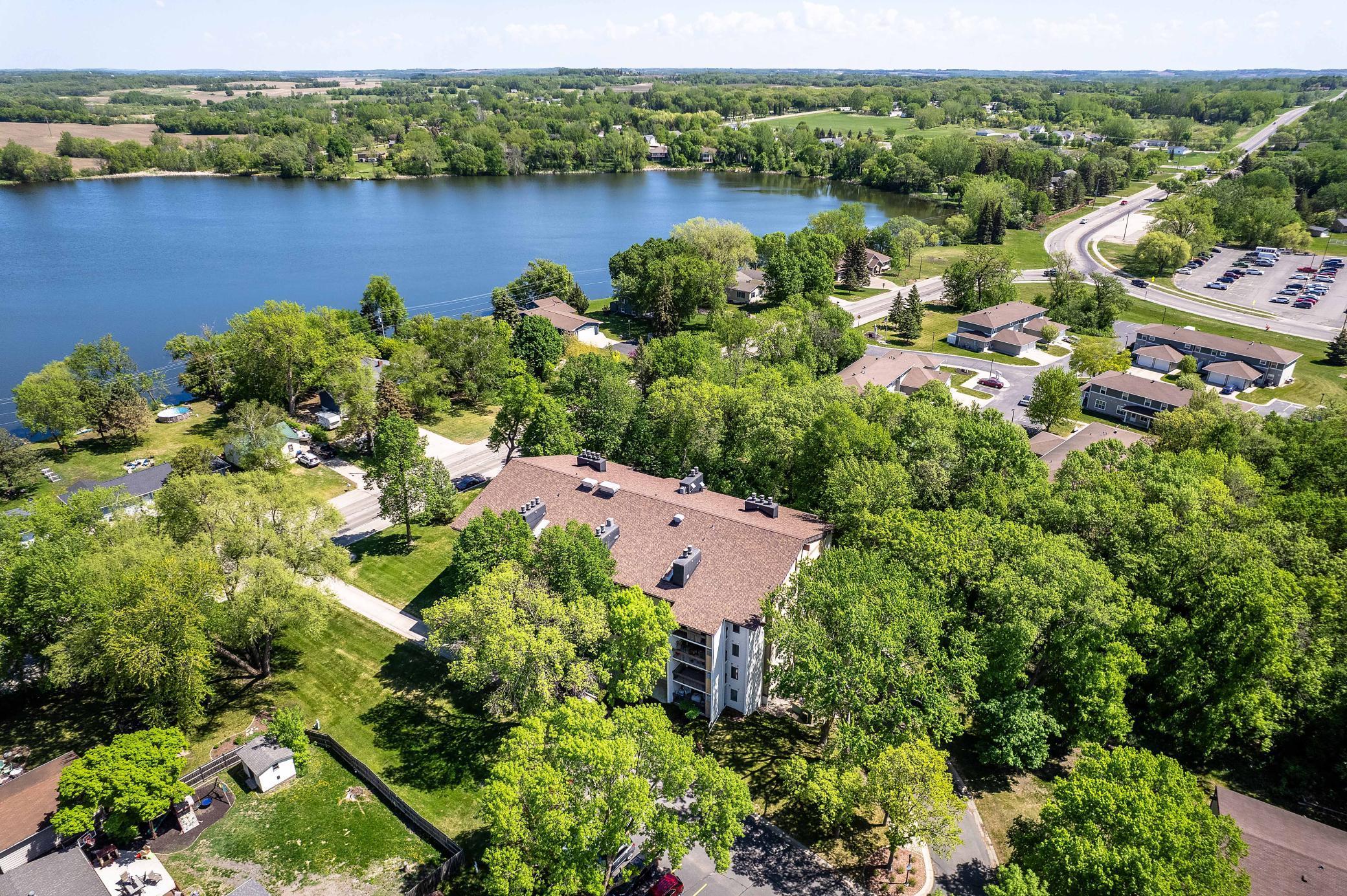 200 Willow Court Unit: 4C