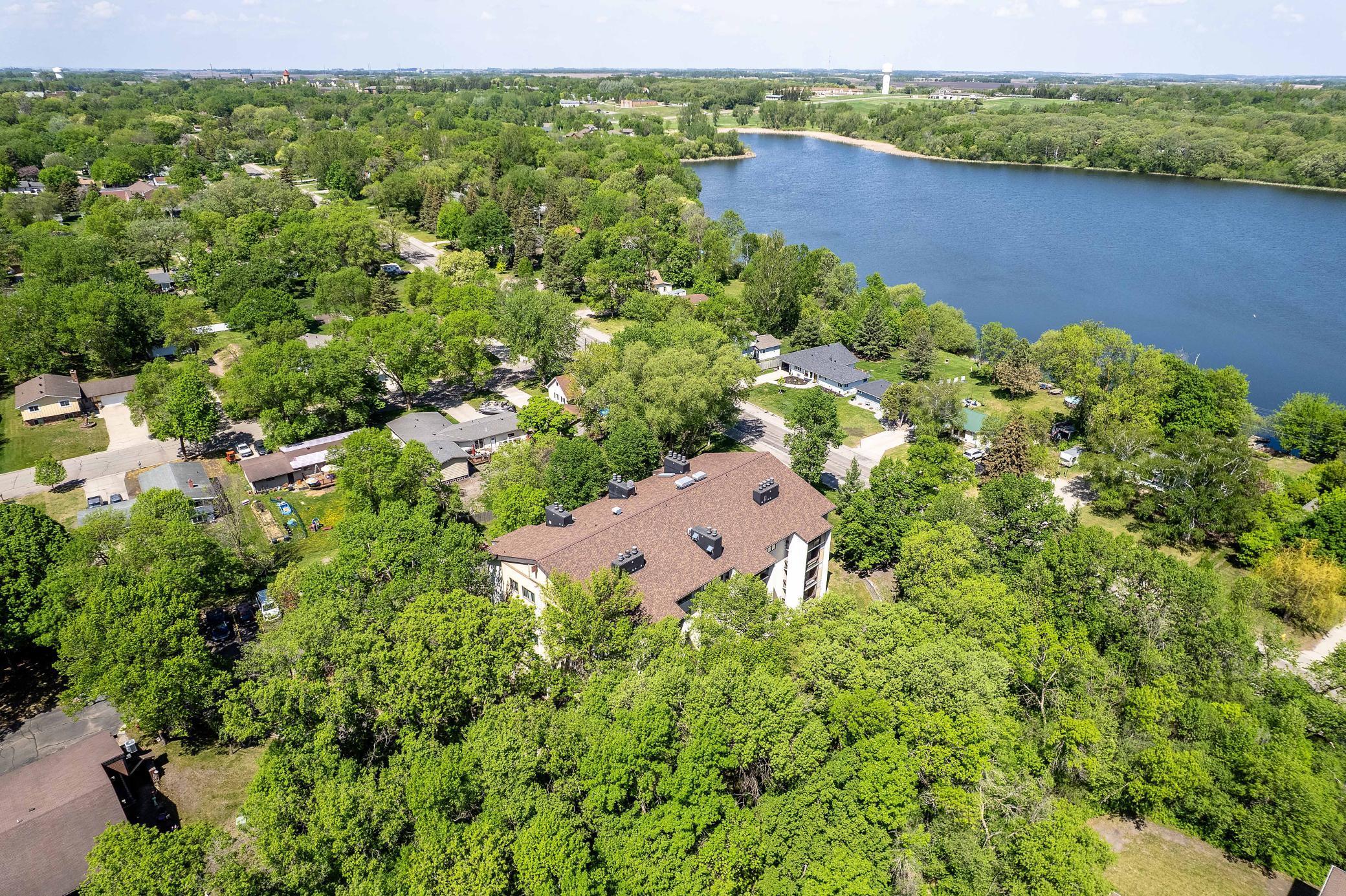 200 Willow Court Unit: 4C