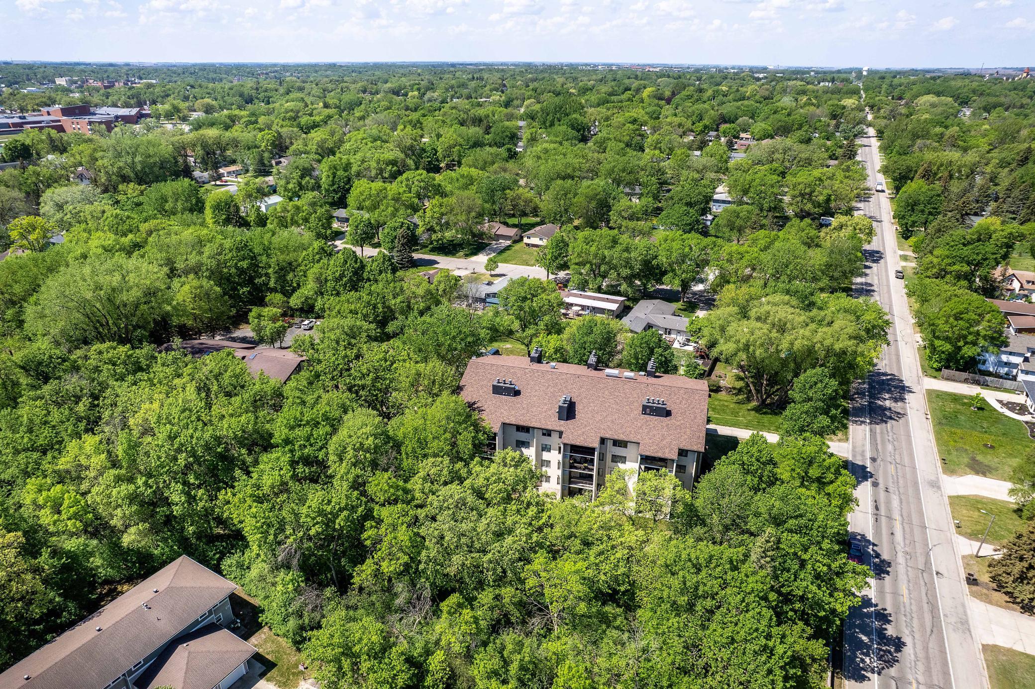 200 Willow Court Unit: 4C