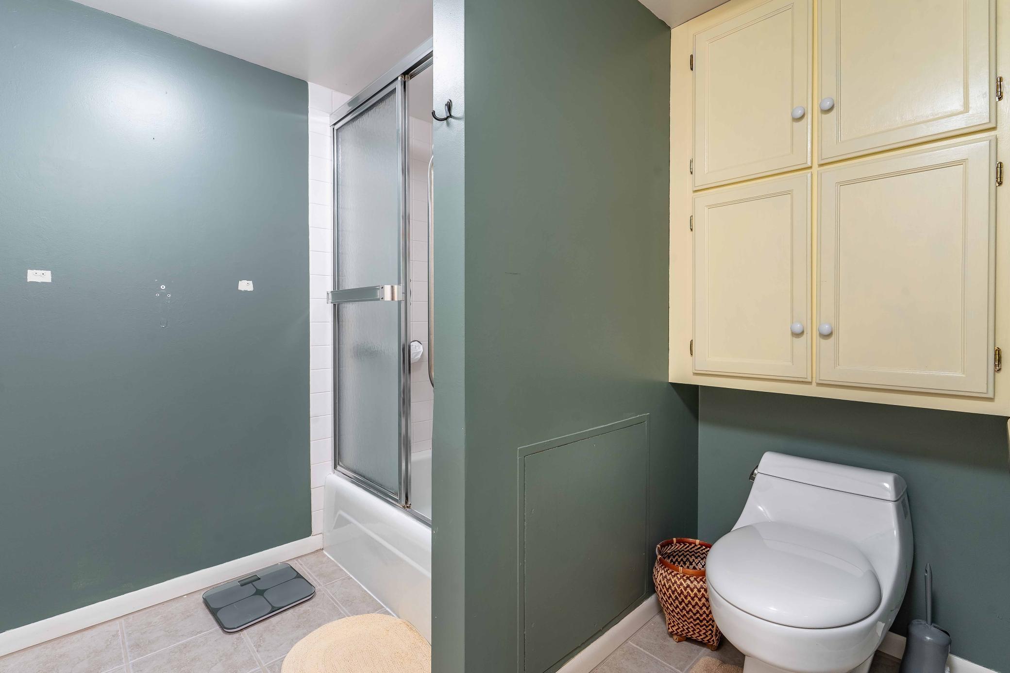 200 Willow Court Unit: 4C