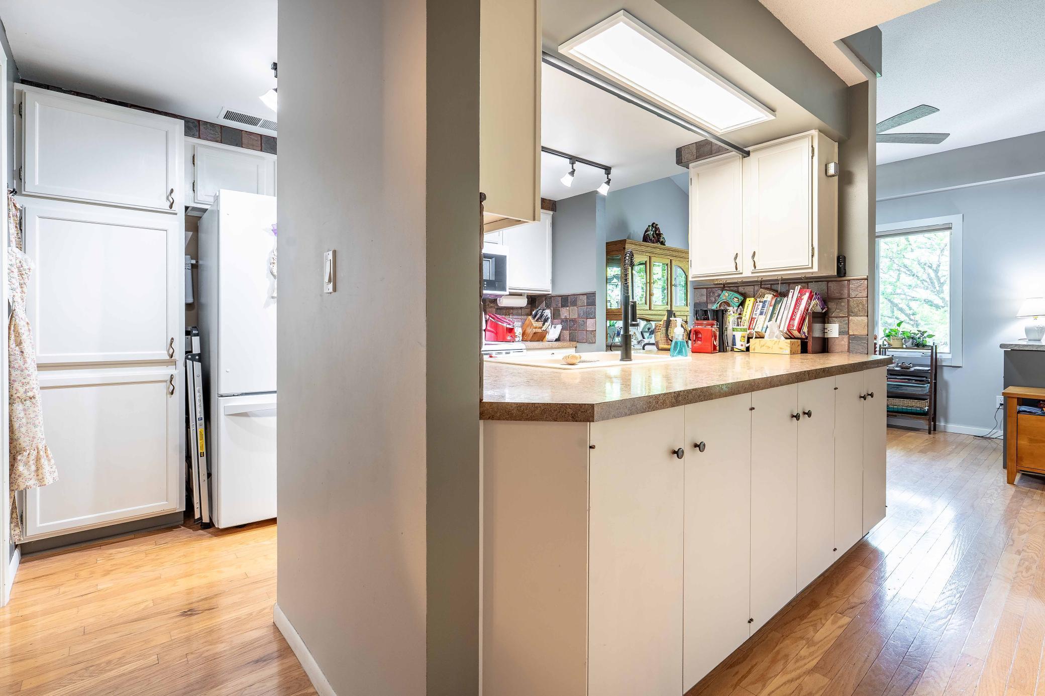 200 Willow Court Unit: 4C