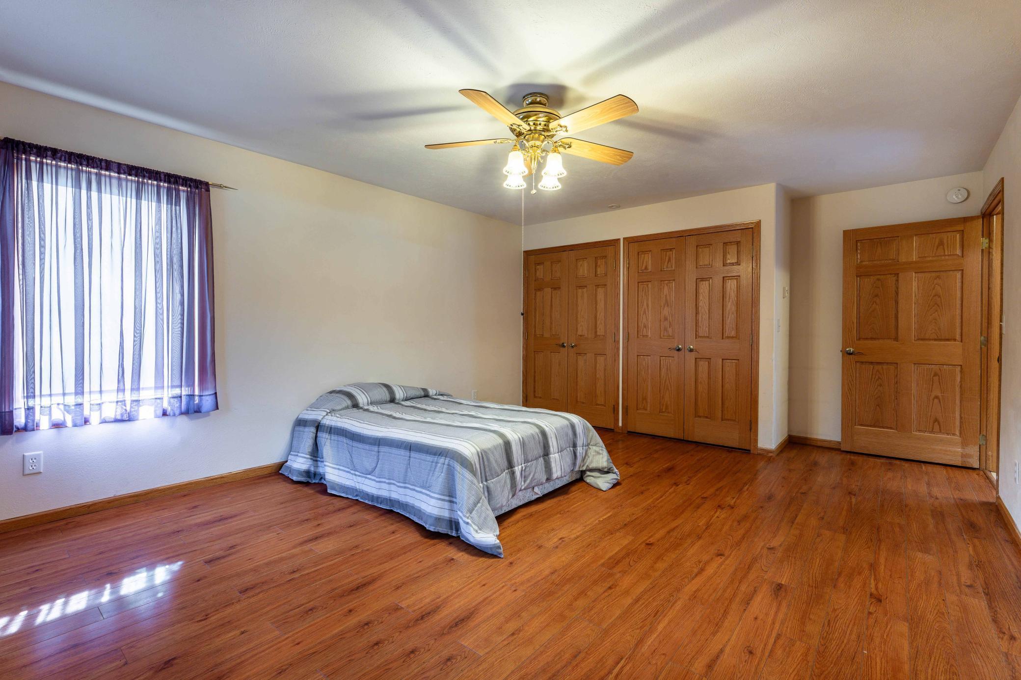 1502 Viking Court