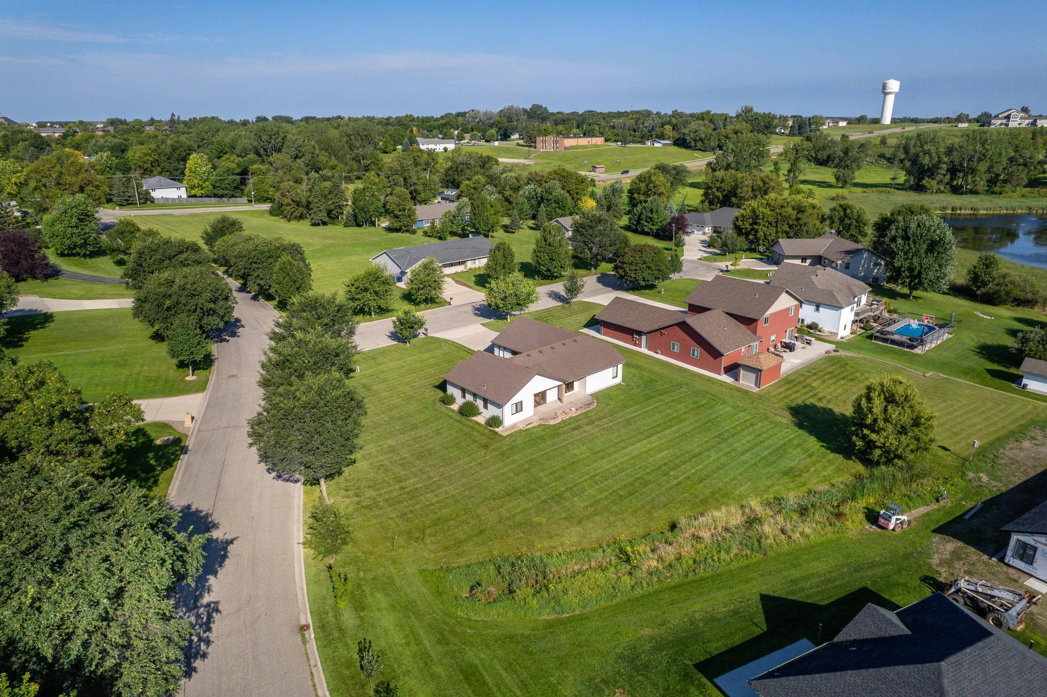 1502 Viking Court
