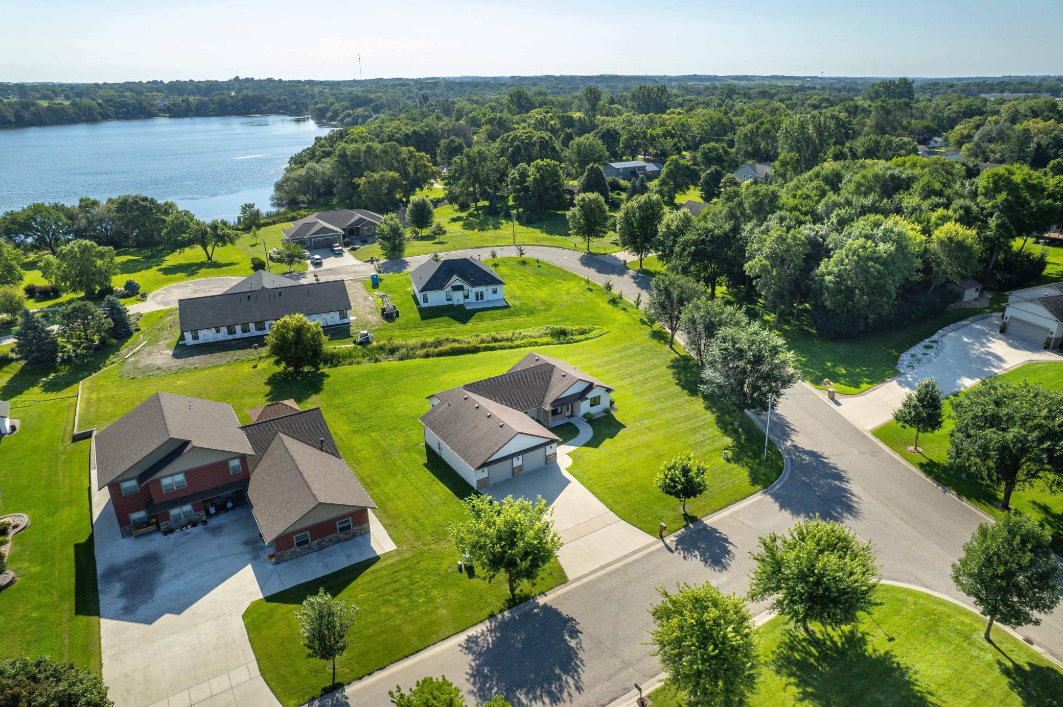 1502 Viking Court