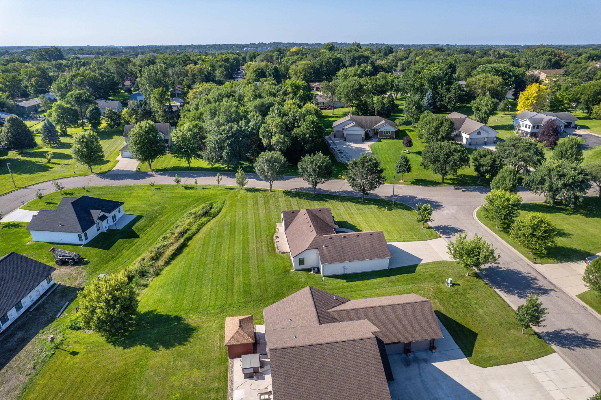 1502 Viking Court