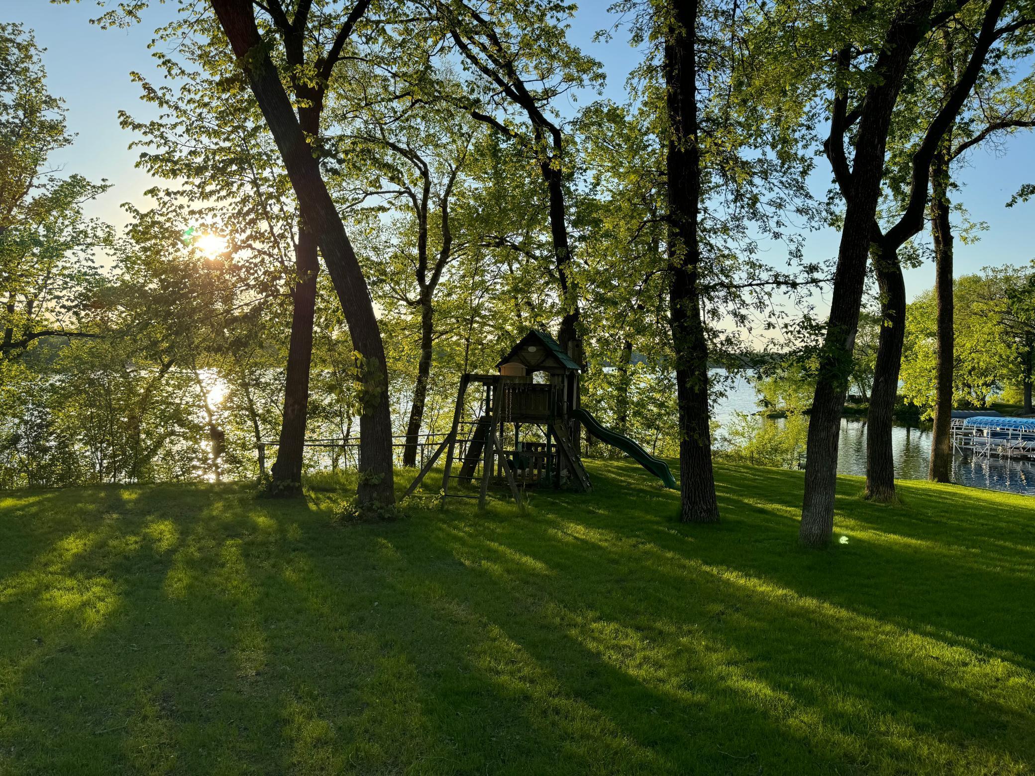 1409 Hoot Lake Drive