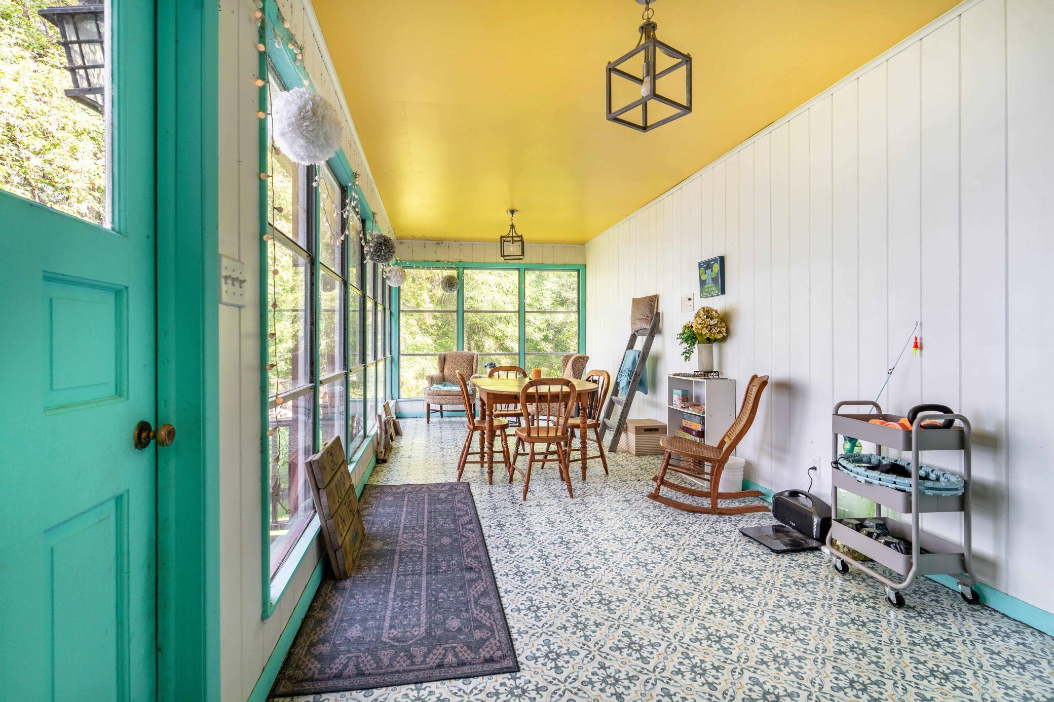 1409 Hoot Lake Drive