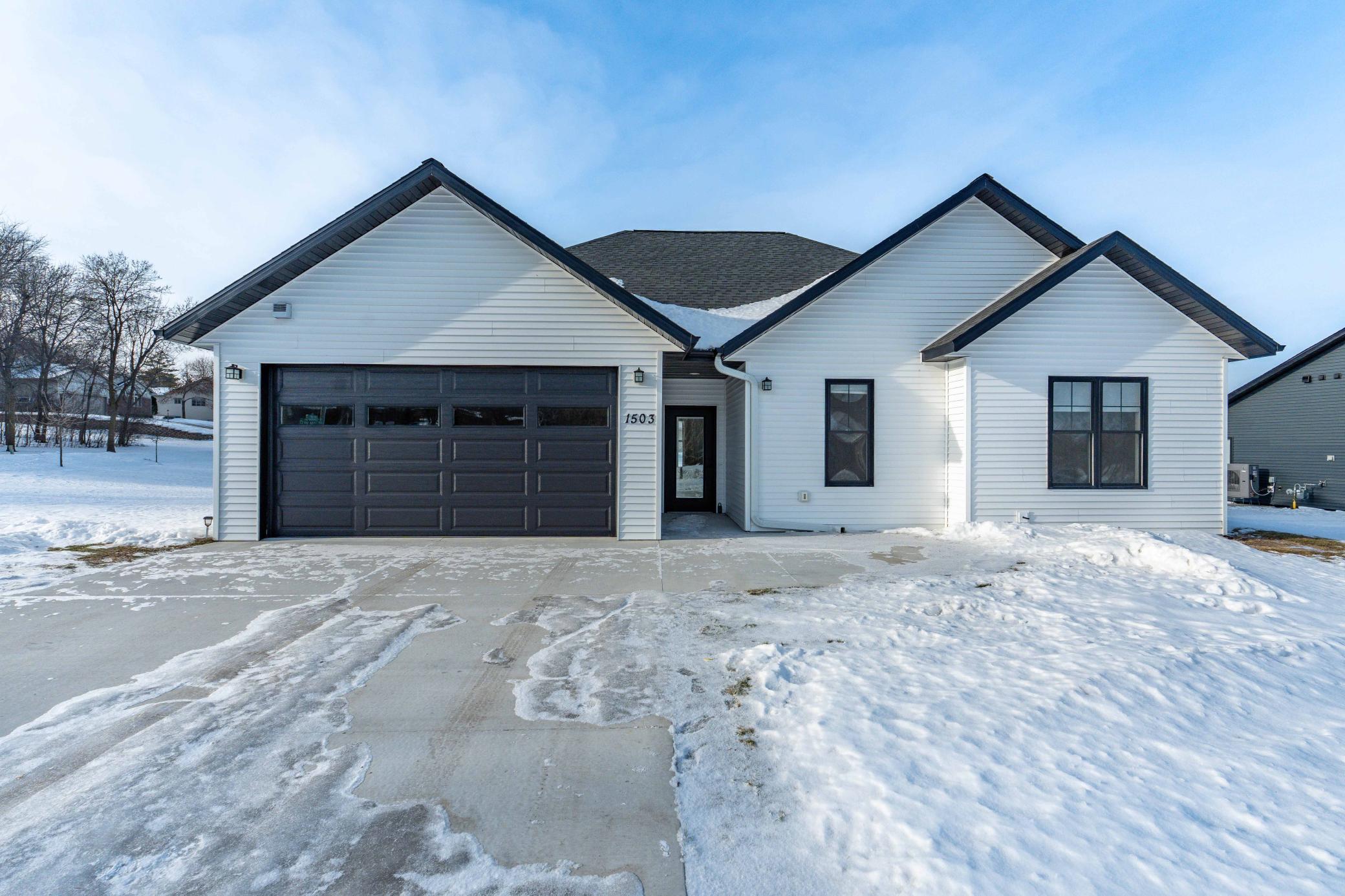 1503 Opperman Bay Court