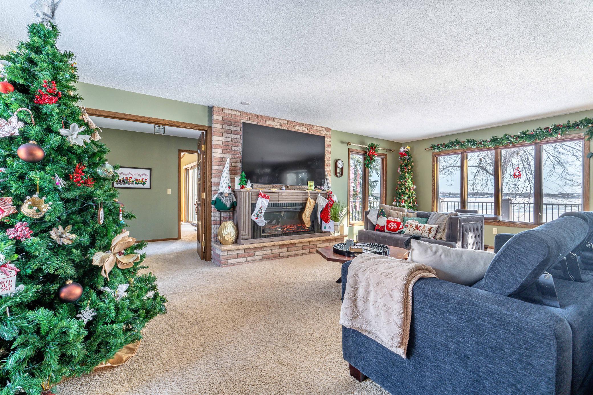 17796 Cedar Park Loop