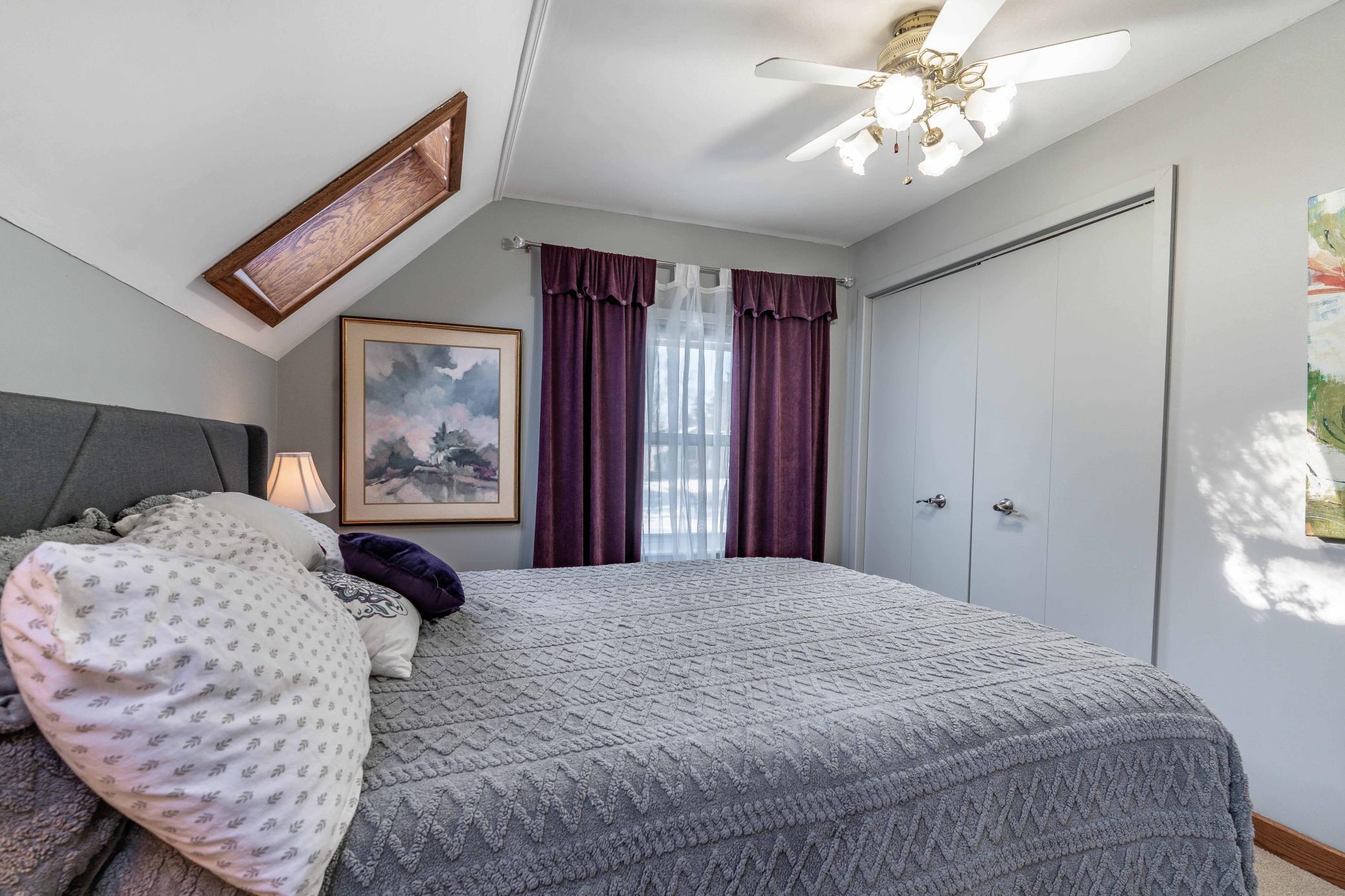 526 W Douglas Avenue