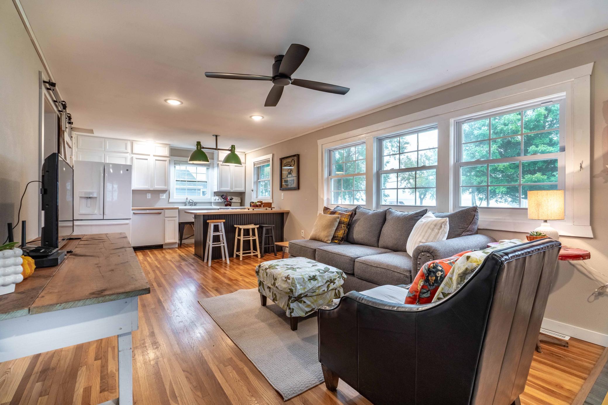 707 Lake Shore Drive