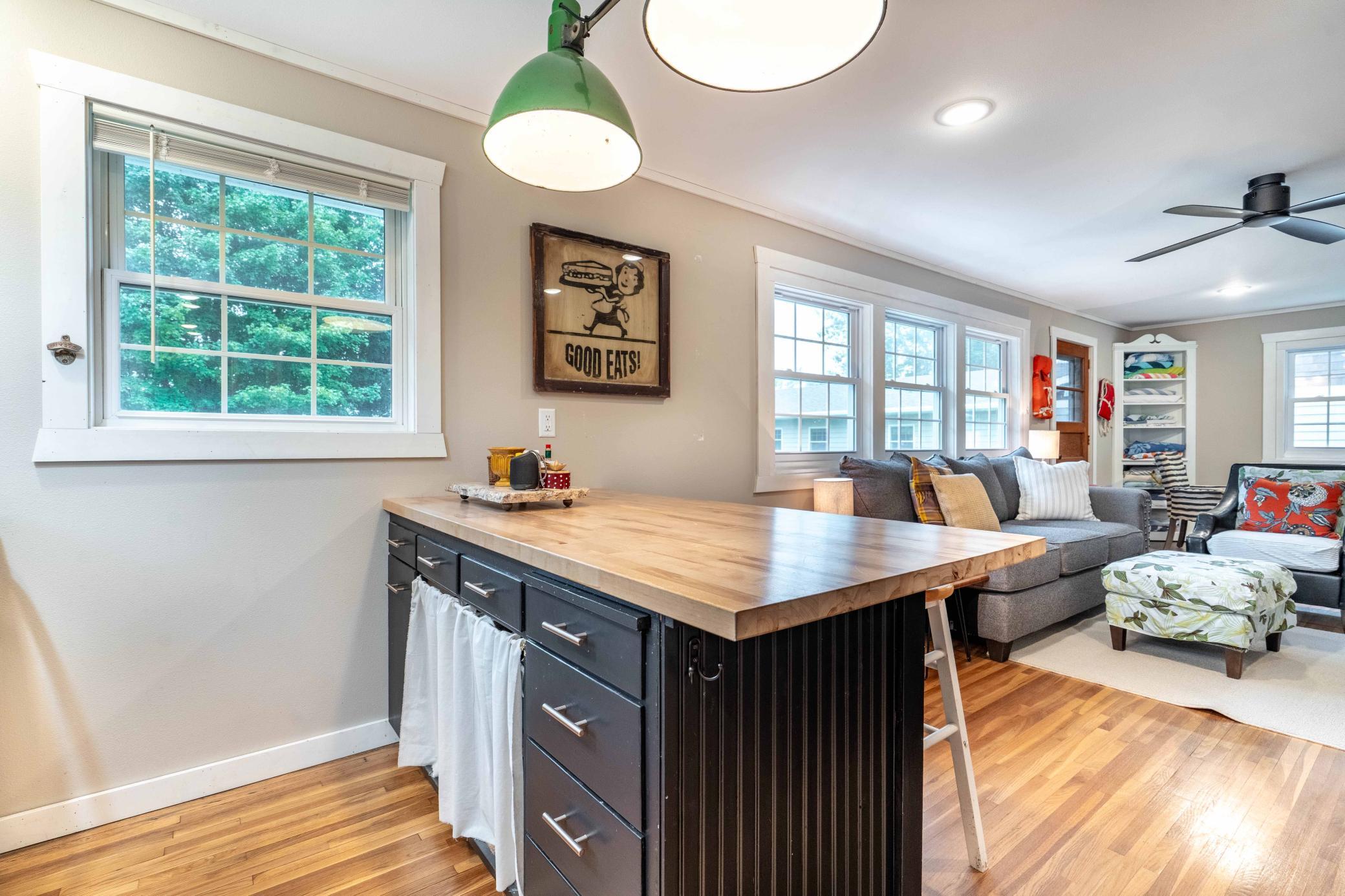 707 Lake Shore Drive