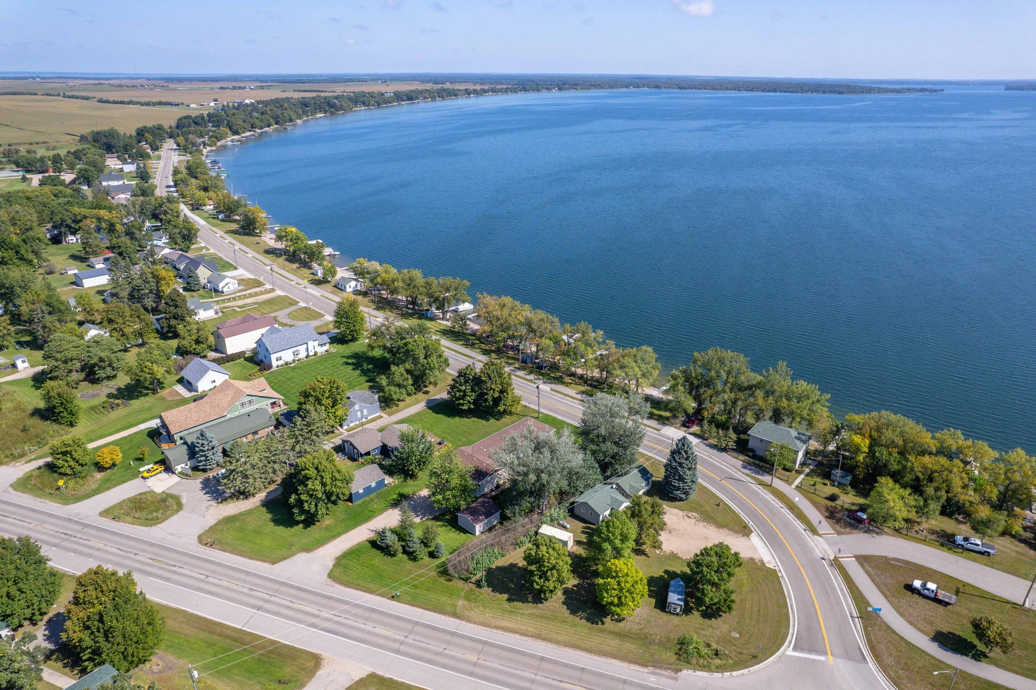 707 Lake Shore Drive