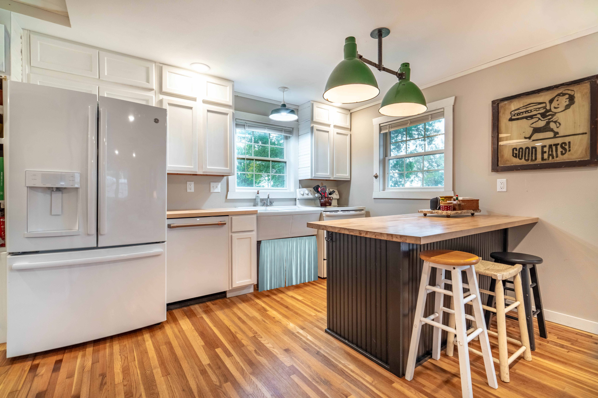 707 Lake Shore Drive