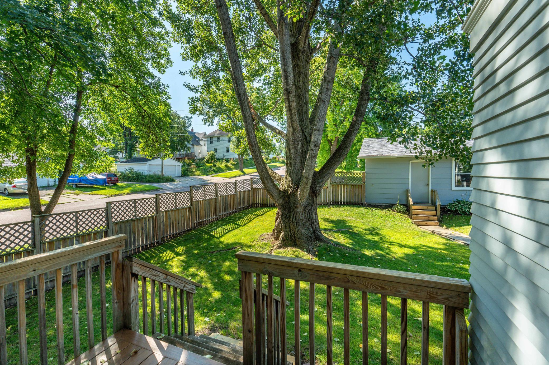 228 E Vernon Avenue