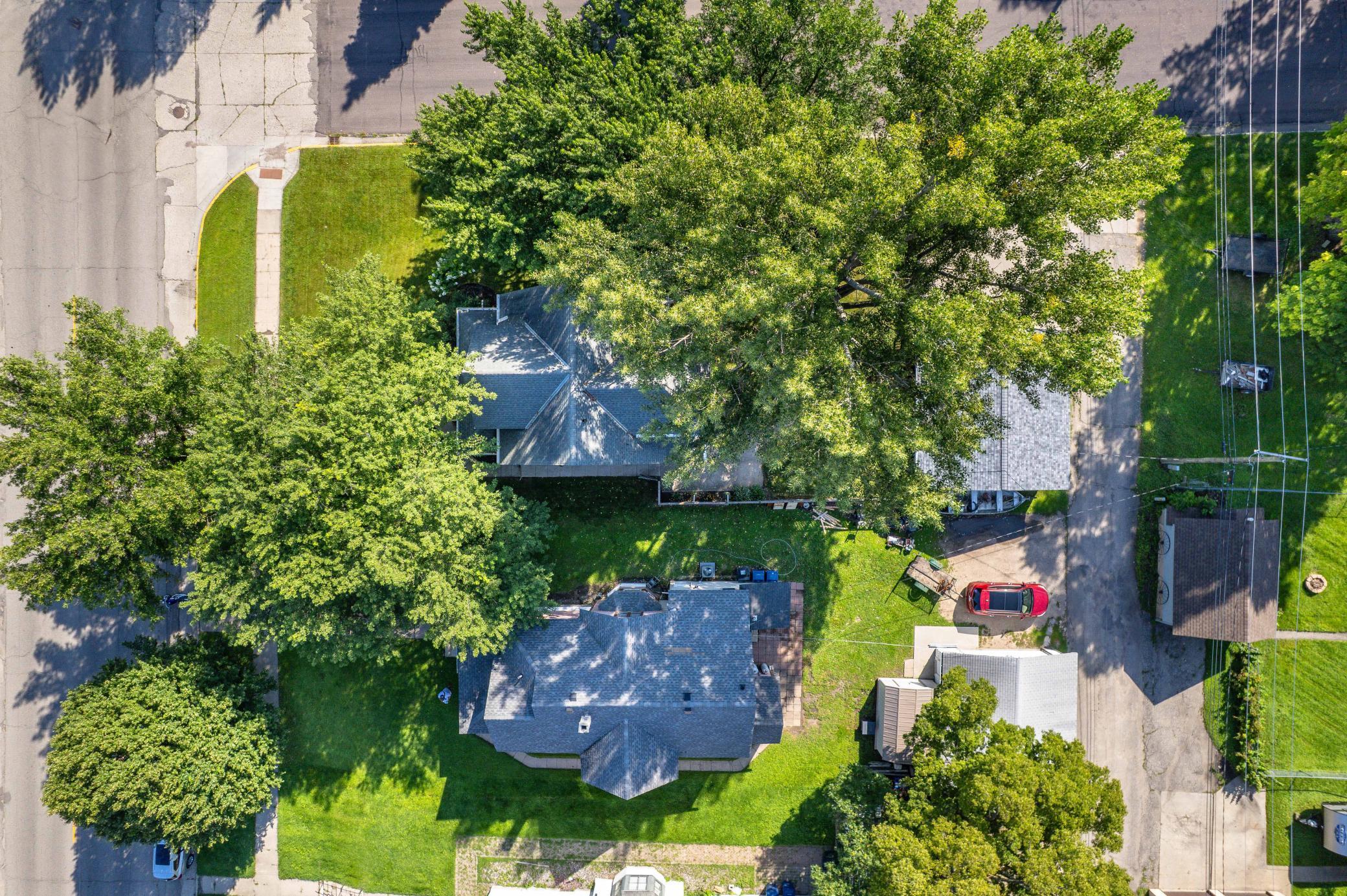 228 E Vernon Avenue