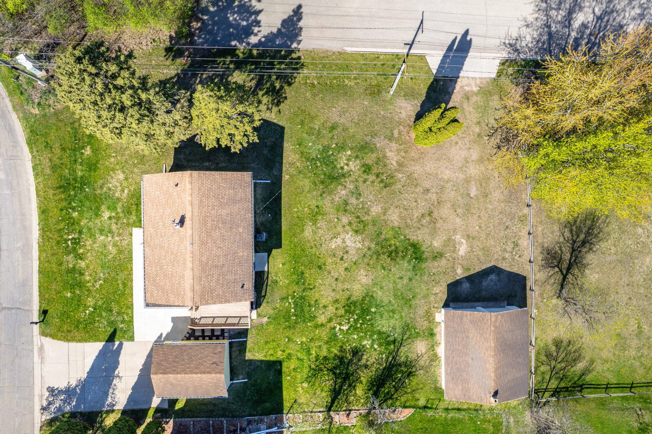 326 W Gustavus Avenue