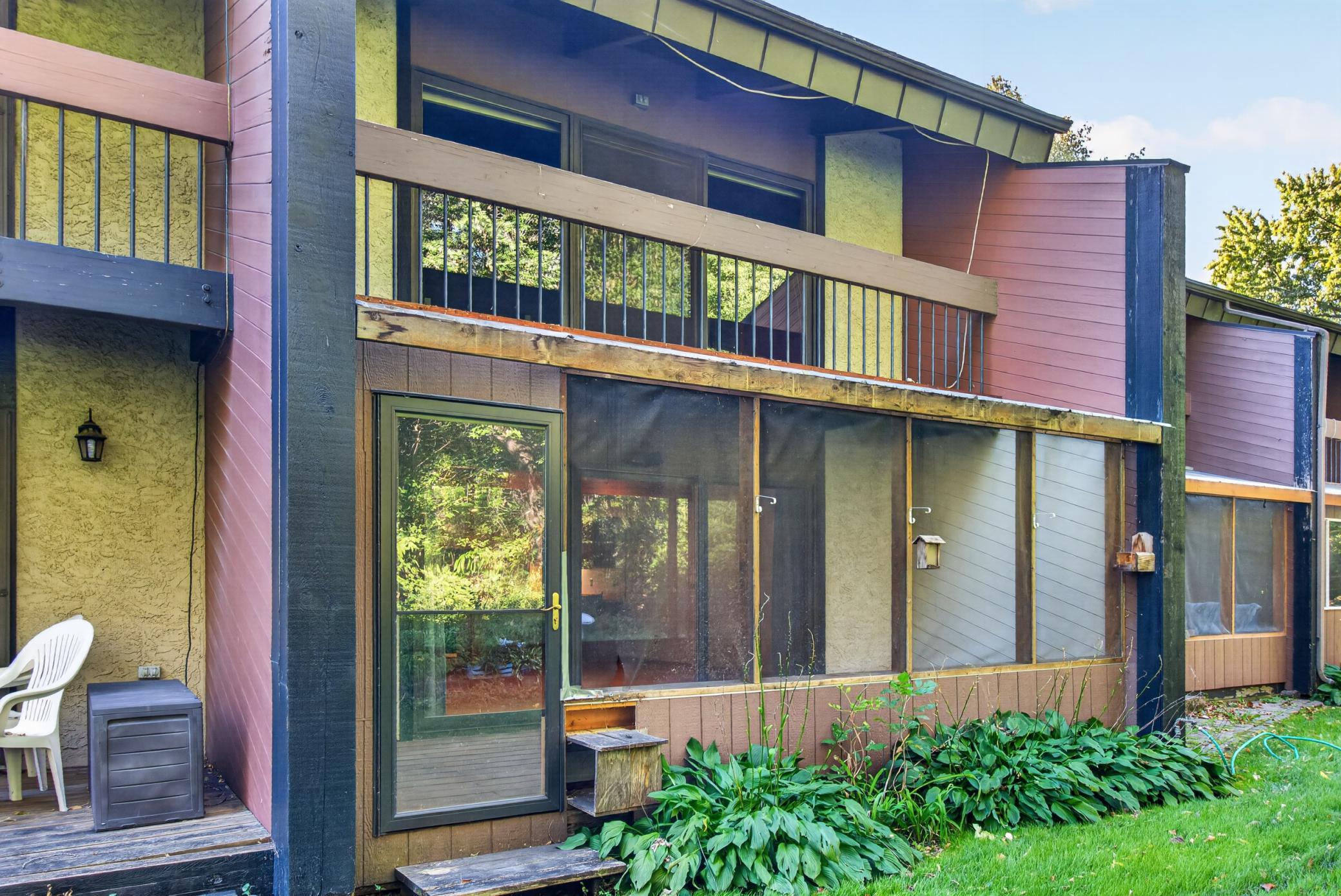 105 Willow Court