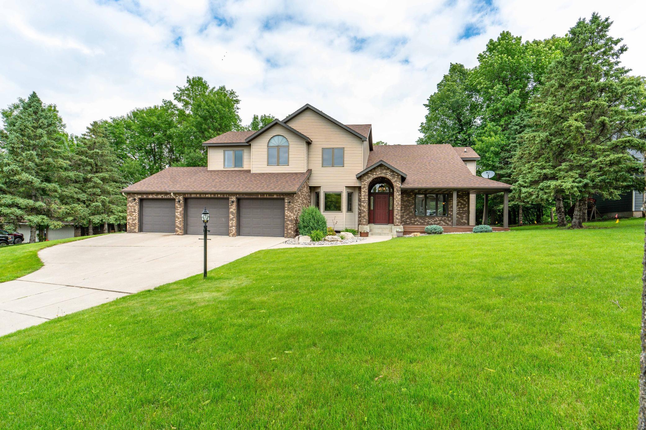 1098 Westside Drive