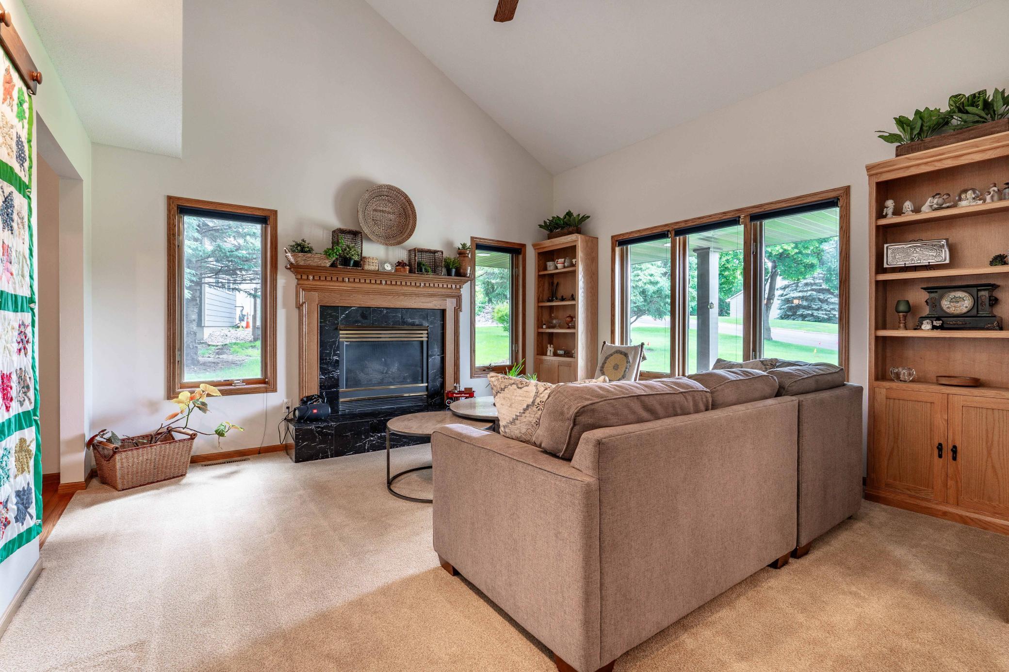 1098 Westside Drive