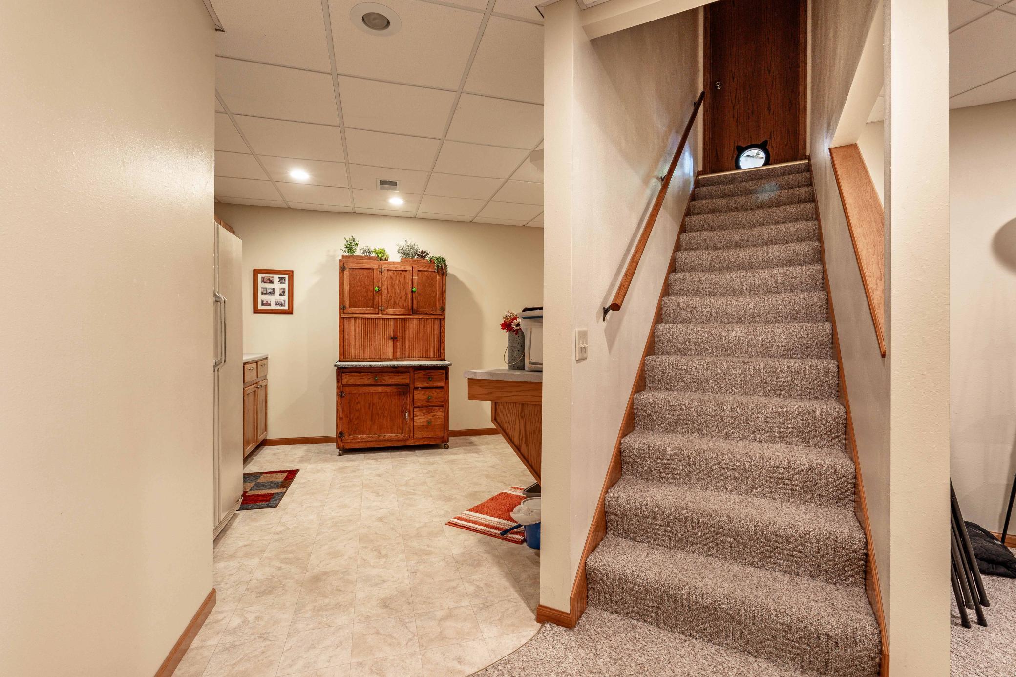 1098 Westside Drive