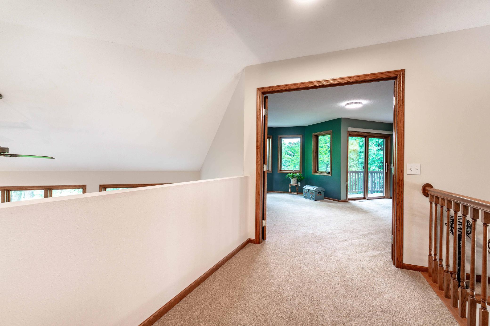 1098 Westside Drive
