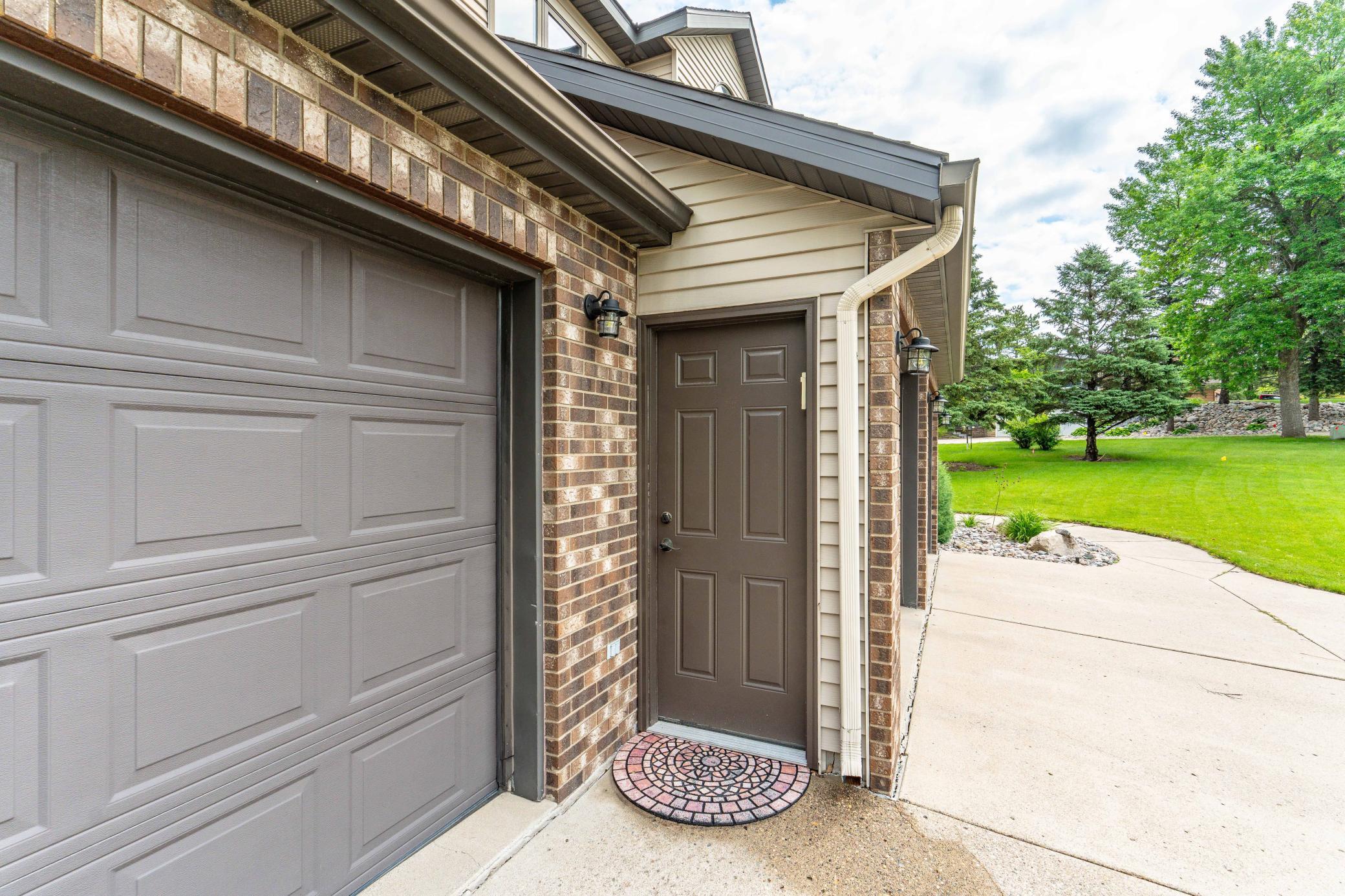 1098 Westside Drive