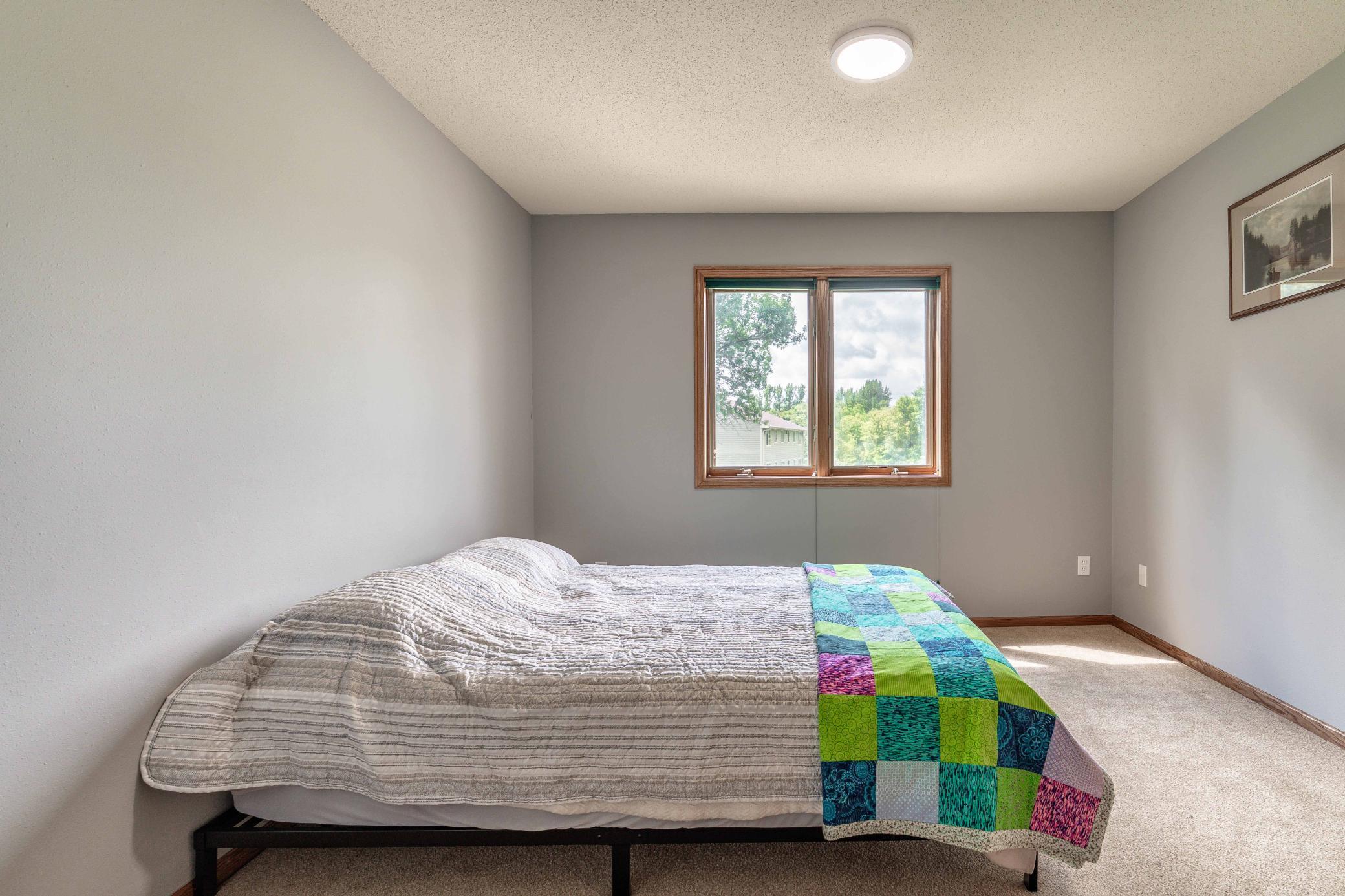 1098 Westside Drive