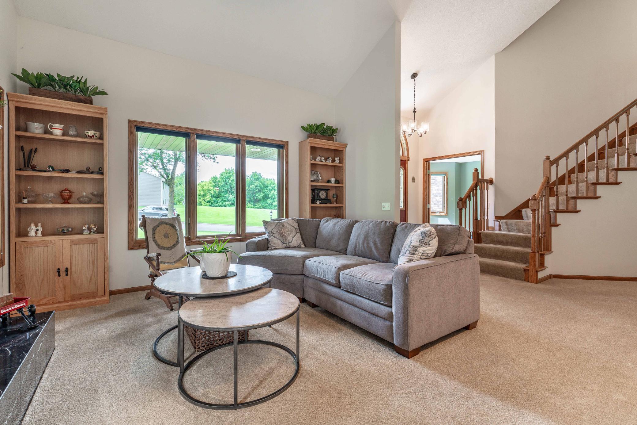 1098 Westside Drive