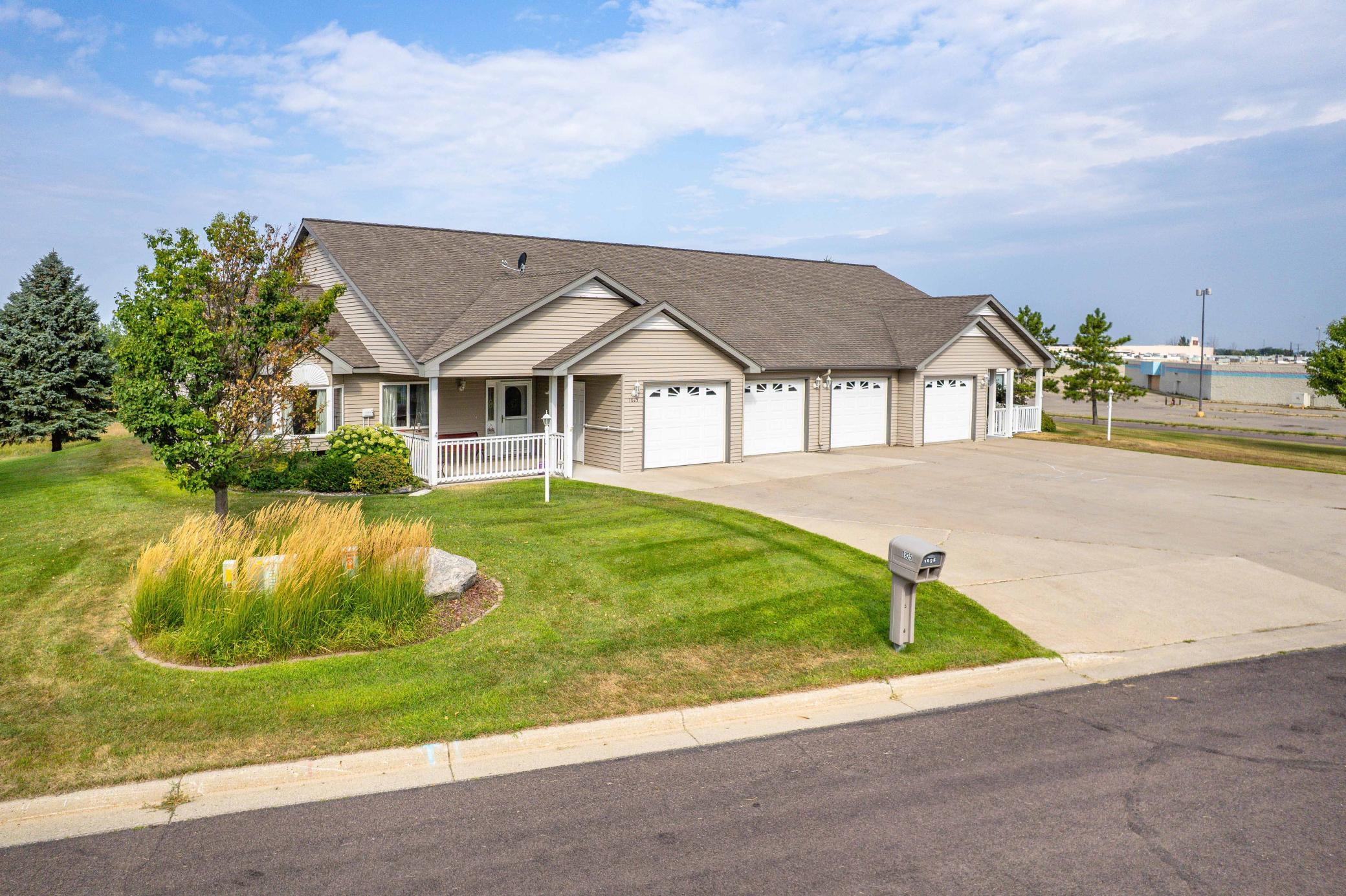 1825 Aspen Lane