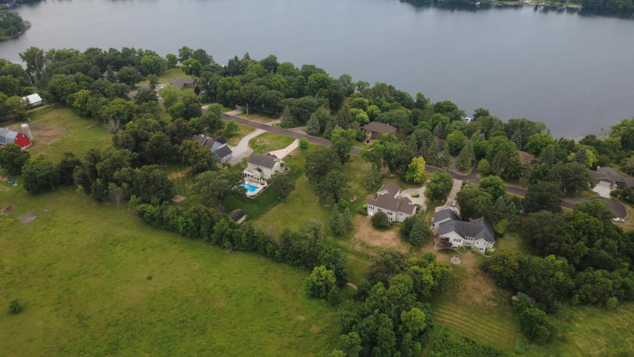 1806 Minnehuta Drive
