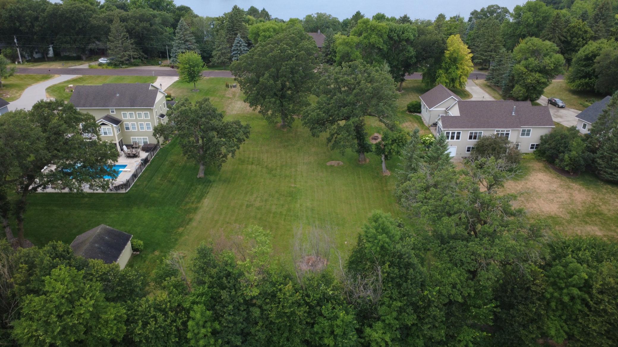 1806 Minnehuta Drive