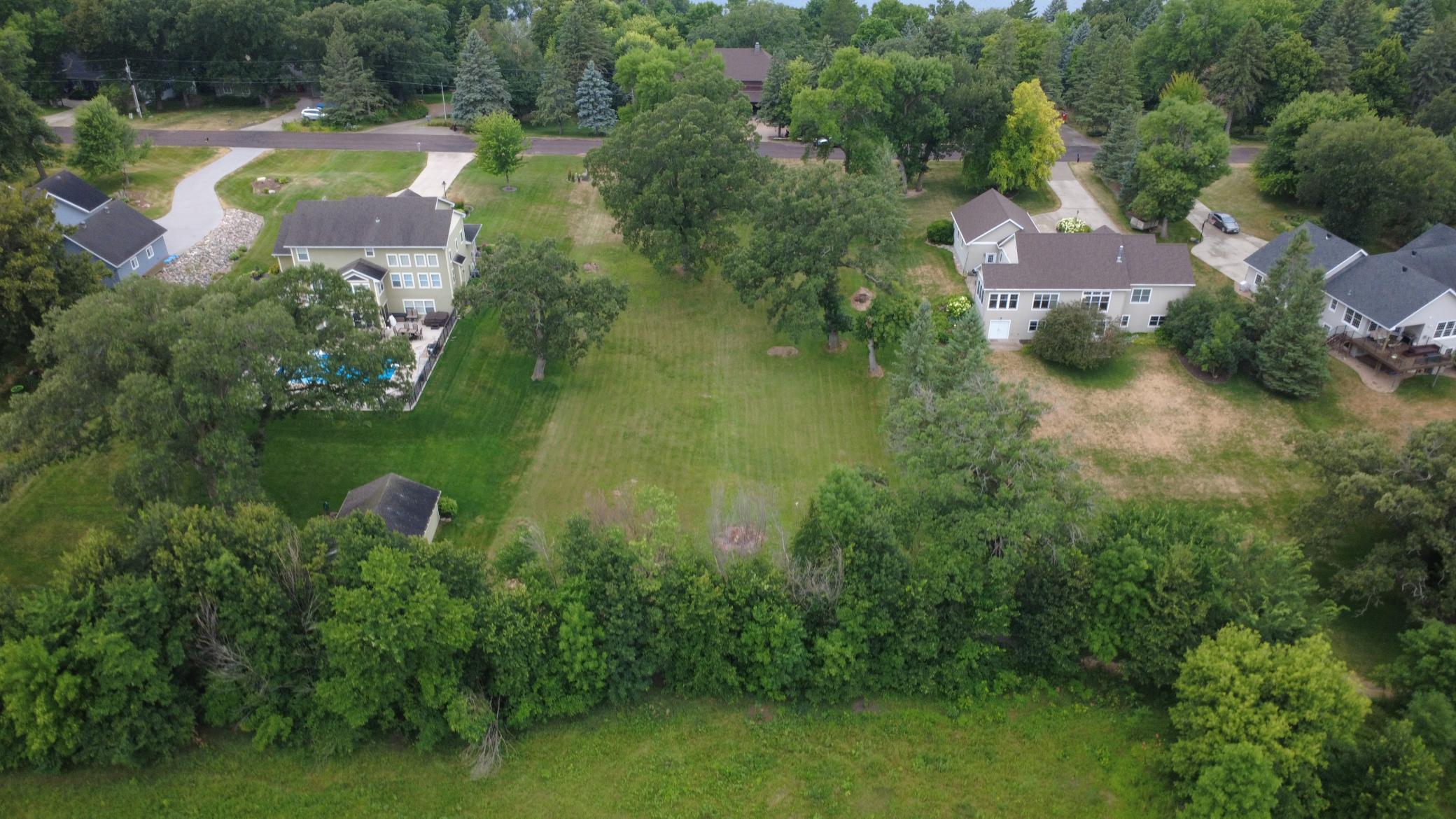 1806 Minnehuta Drive
