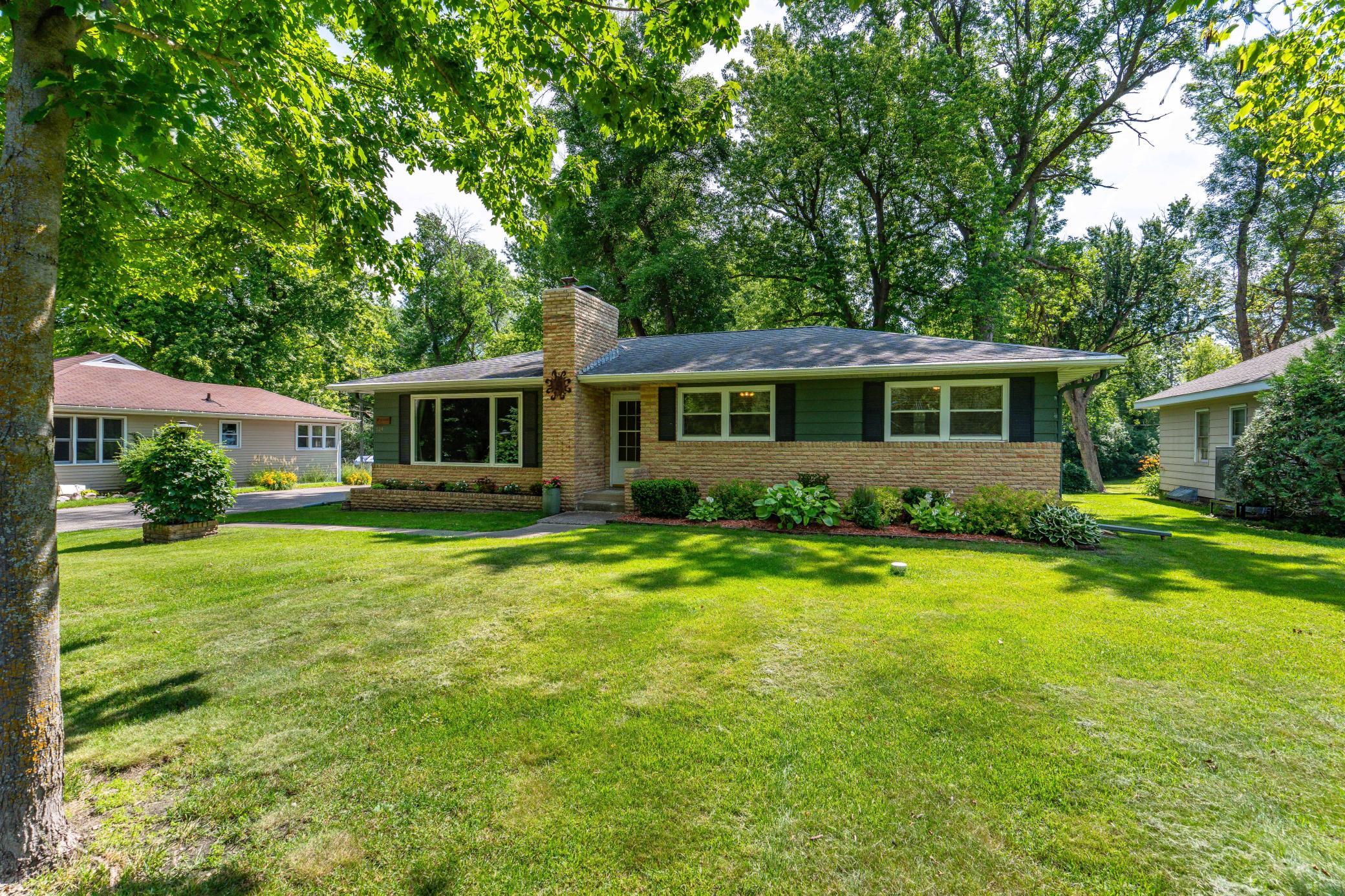 524 Guttenberg Heights